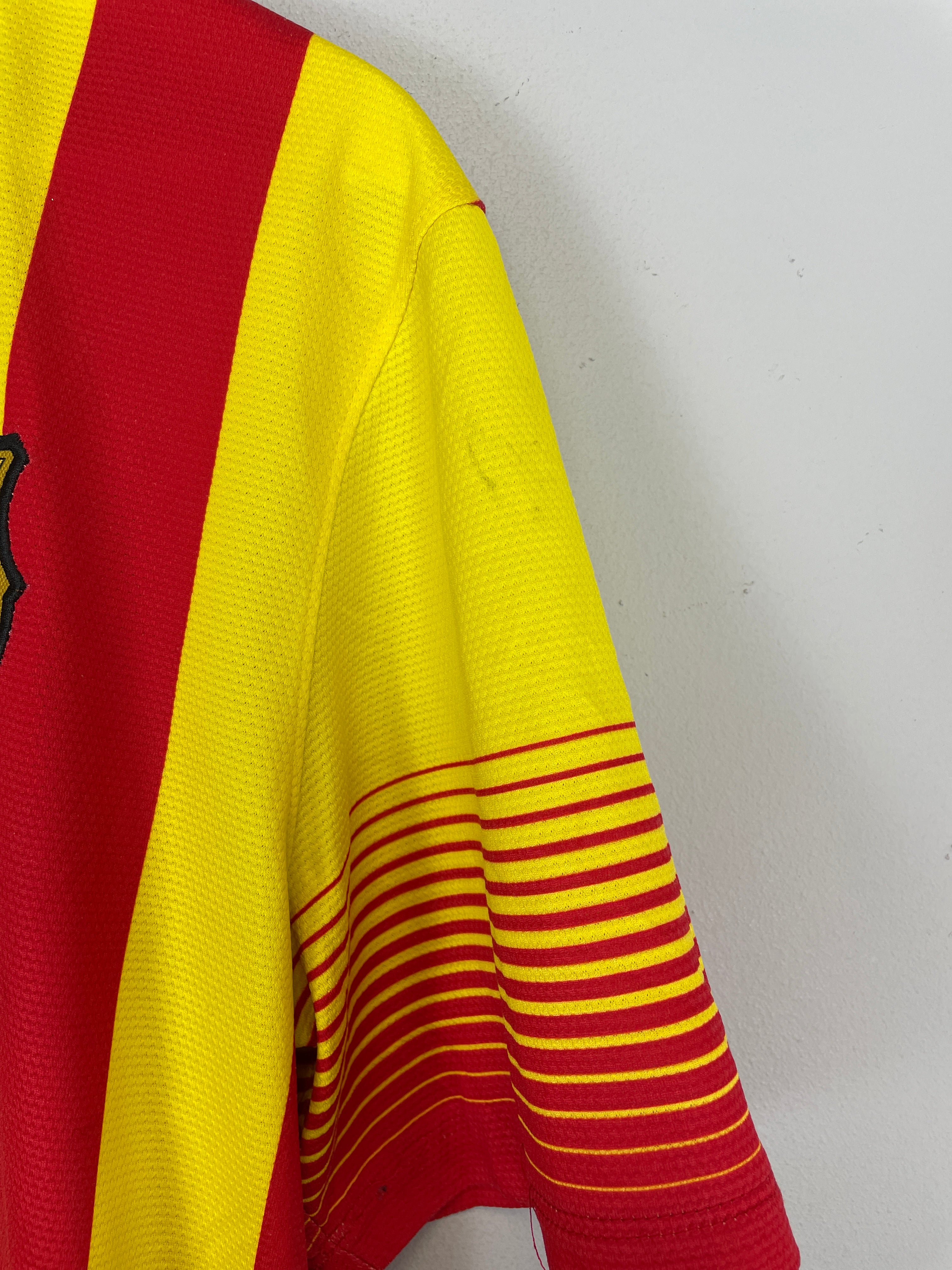 Shop 2013/14 BARCELONA MESSI #10 AWAY SHIRT (M) NIKE, classic football shirts, vintage football shirts & retro soccer jerseys at Cult Kits