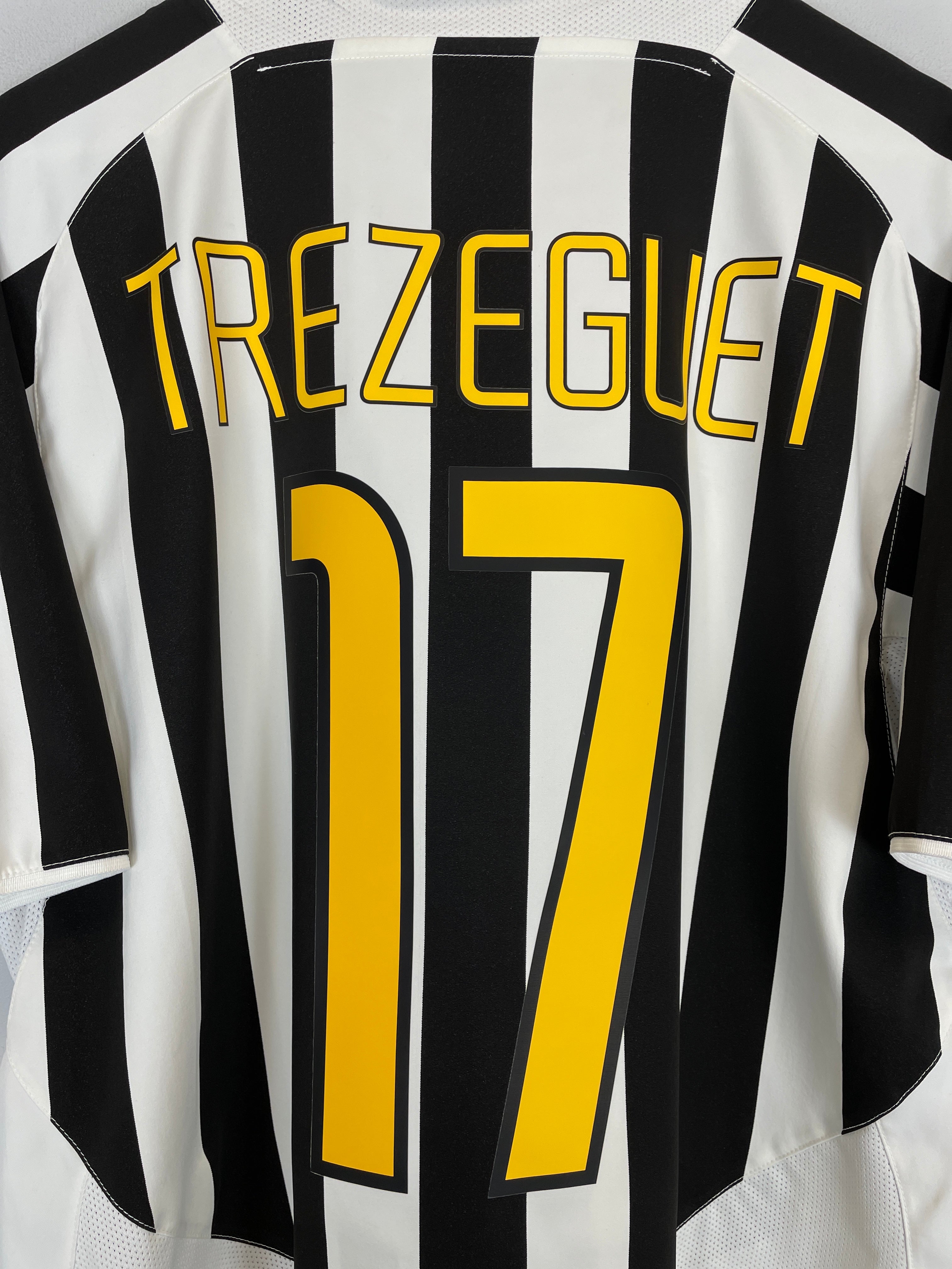 Shop 2003/04 JUVENTUS TREZEGUET #17 HOME SHIRT (L) NIKE, classic football shirts, vintage football shirts & retro soccer jerseys at Cult Kits