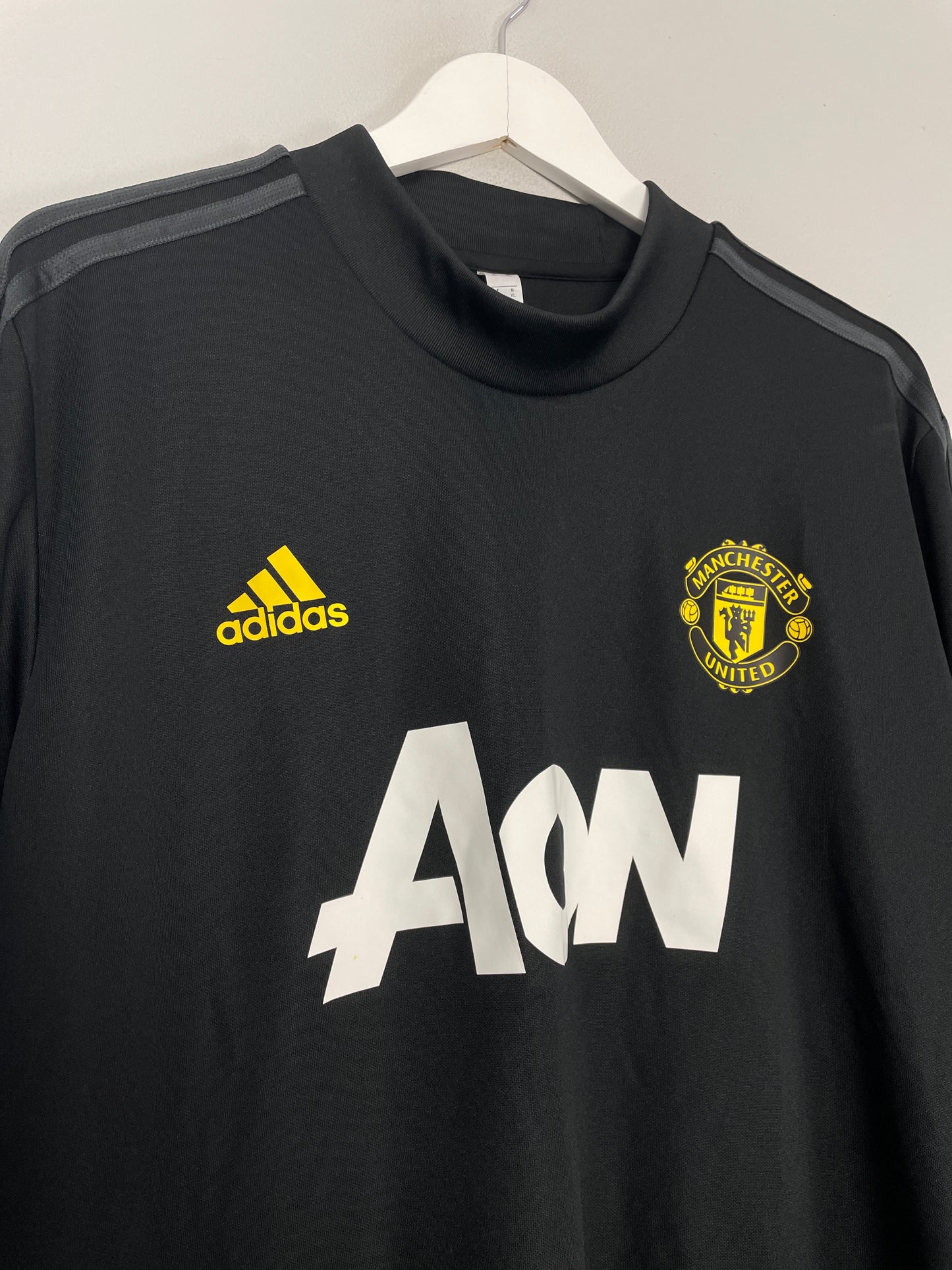 2019/20 MANCHESTER UNITED TRAINING TOP (XL) ADIDAS