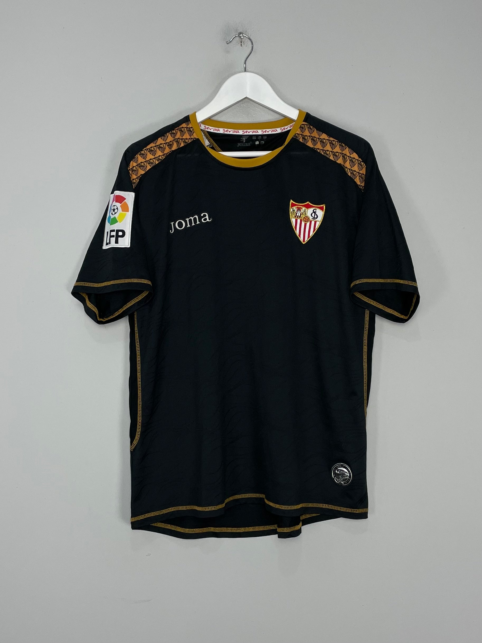 T-Shirt Officiel Vintage 2011-12 Sevilla FC Marque Li-Ning Taille L Nº 21 Reyes T-Shirt Officiel Vintage 2011-12 Sevilla FC Marque Li-Ning Taille L Nº 21 Reyes