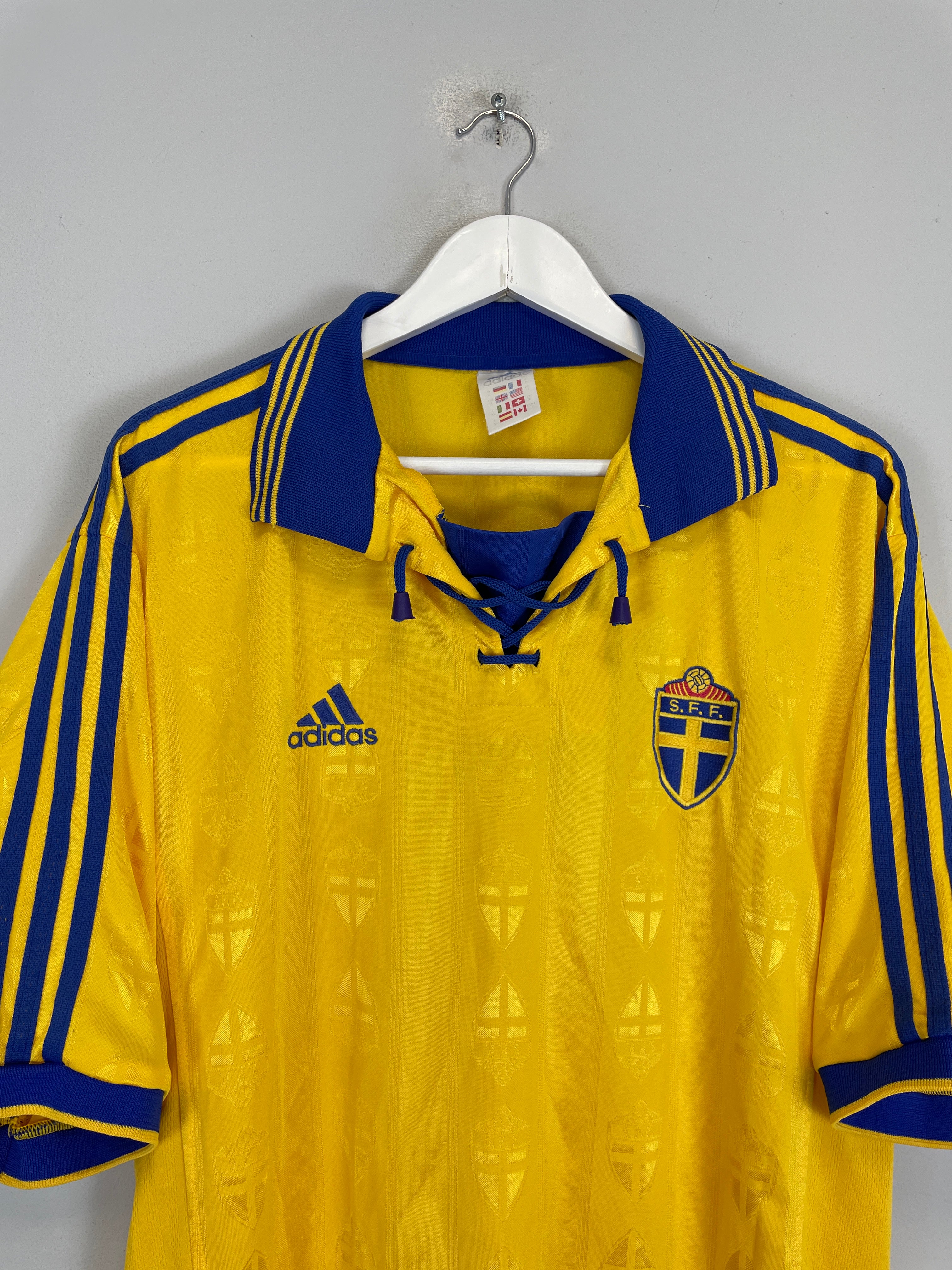 Shop 1998/99 SWEDEN HOME SHIRT (XL) ADIDAS, classic football shirts, vintage football shirts & retro soccer jerseys at Cult Kits