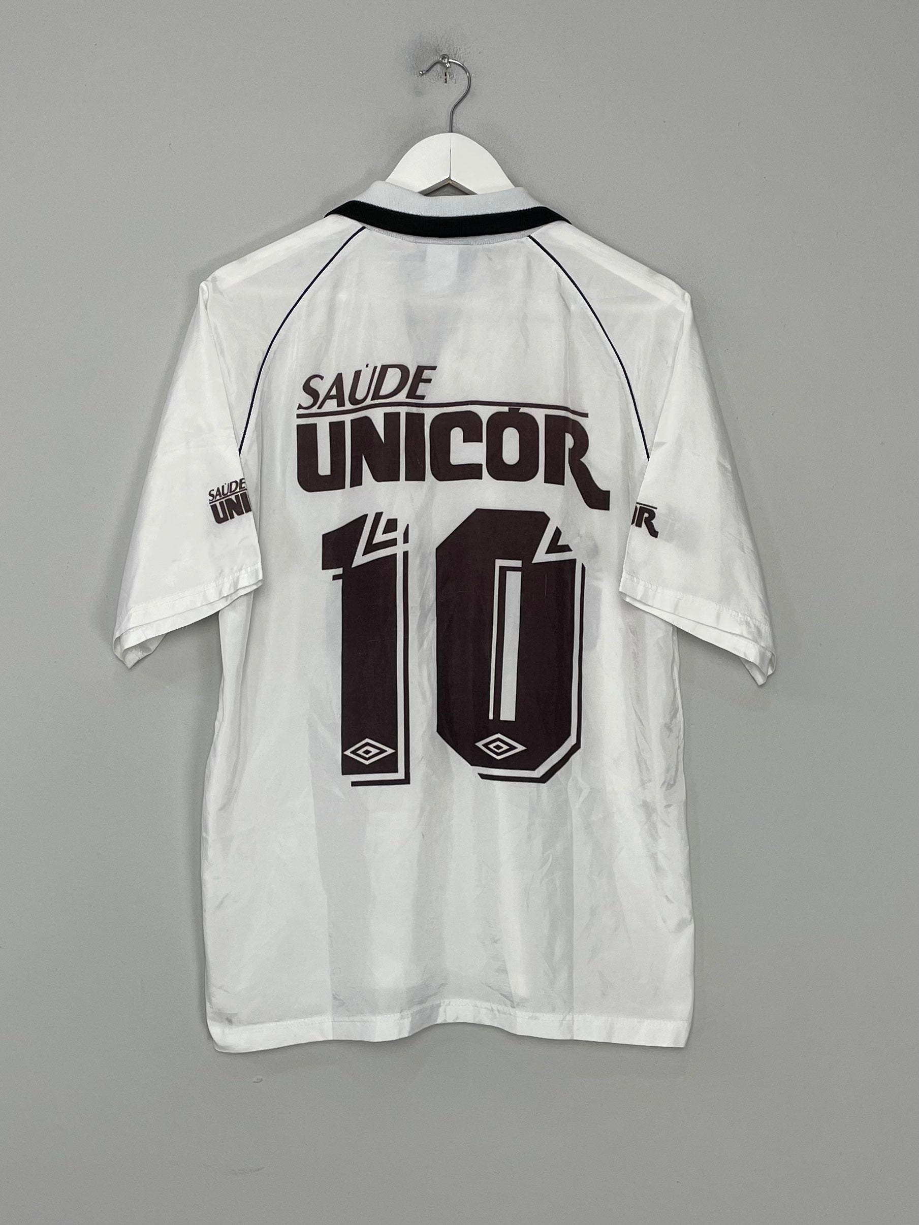 Shop 1998/99 SANTOS #10 HOME SHIRT (M) UMBRO, classic football shirts, vintage football shirts & retro soccer jerseys at Cult Kits