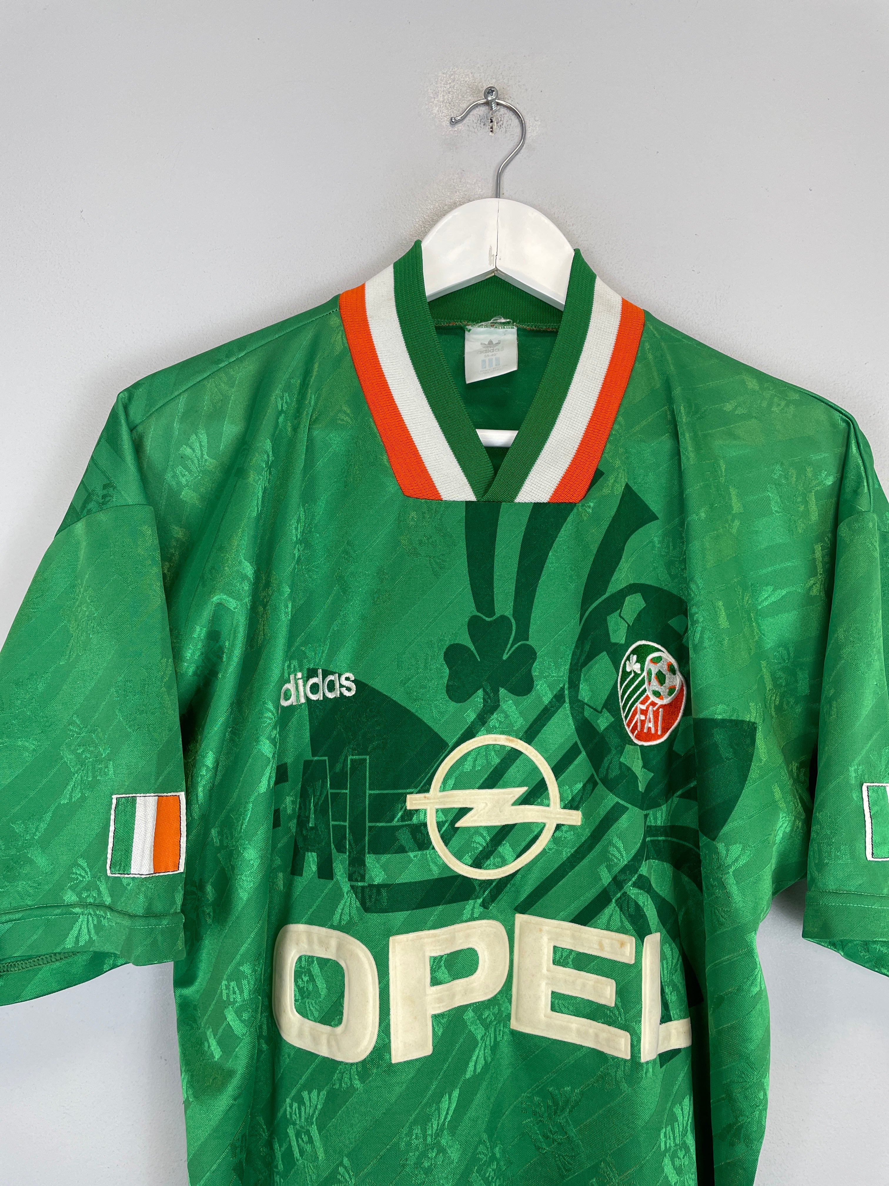 Shop 1994 IRELAND HOME SHIRT (M) ADIDAS, classic football shirts, vintage football shirts & retro soccer jerseys at Cult Kits