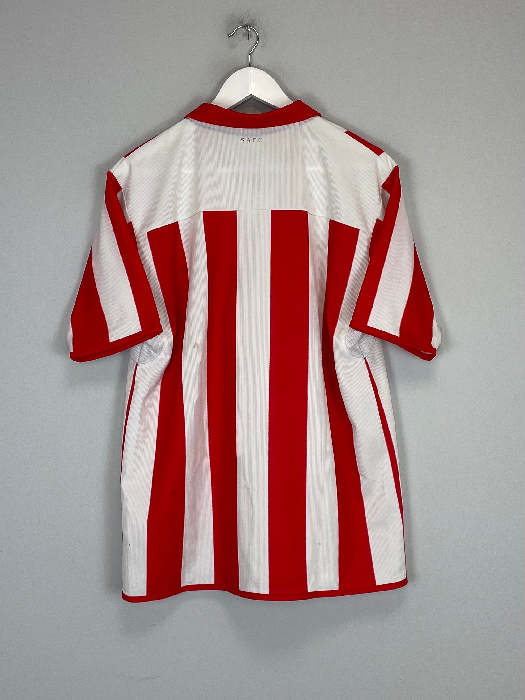 Shop 2004/05 SUNDERLAND HOME SHIRT (M) DIADORA, classic football shirts, vintage football shirts & retro soccer jerseys at Cult Kits