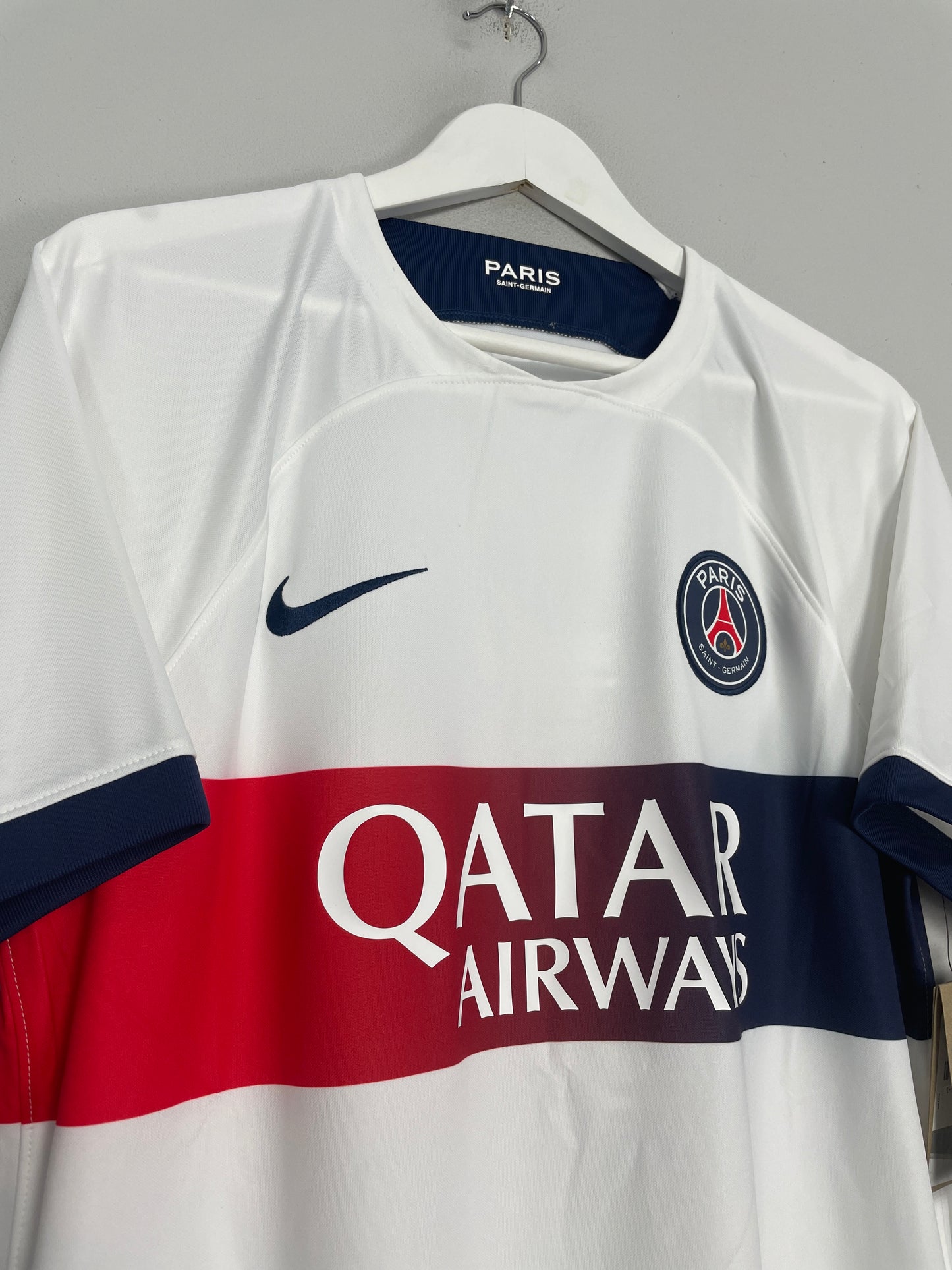 2023/24 PSG MBAPPE #7 *BNWT* AWAY SHIRT (M) NIKE