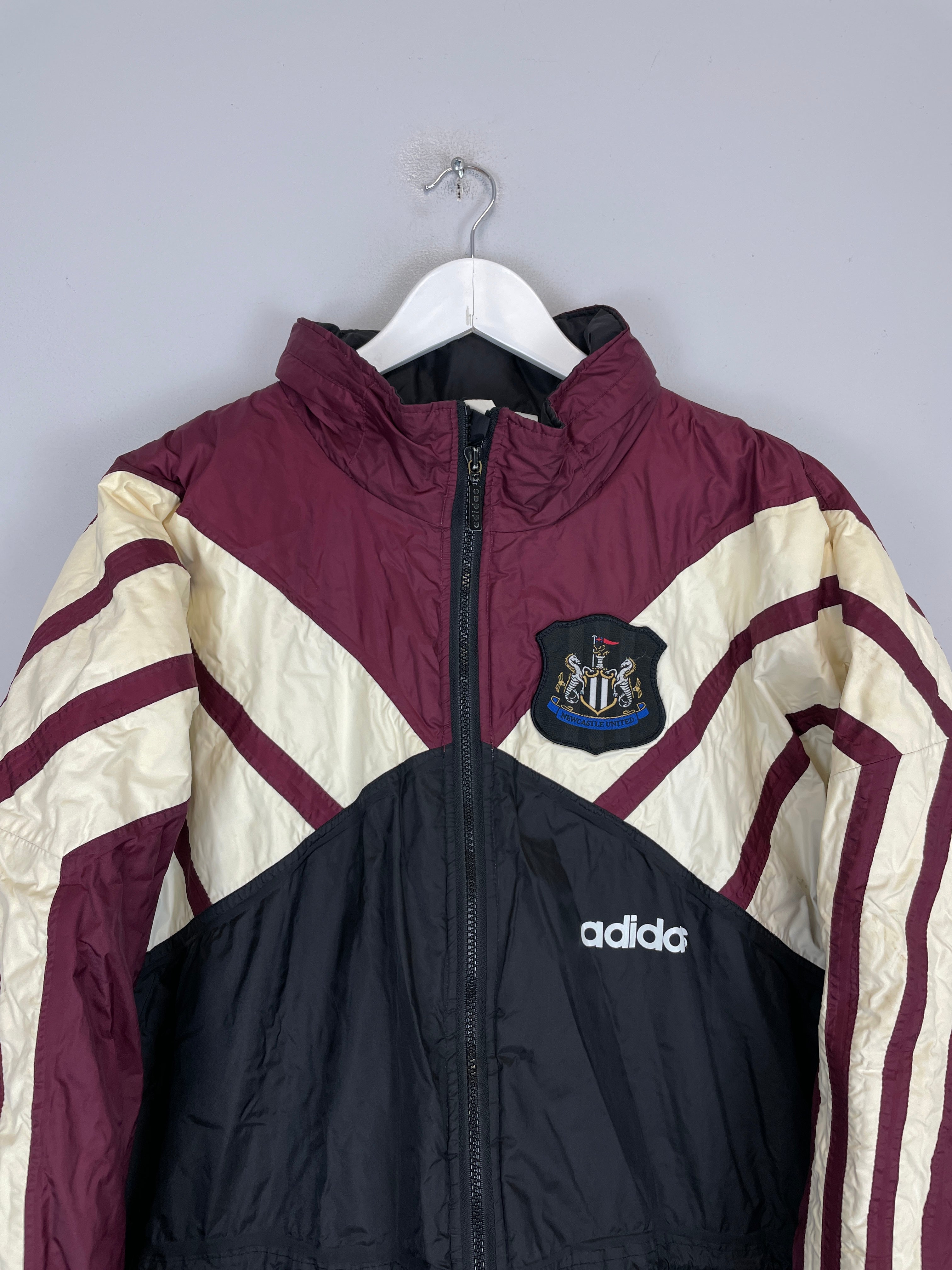 Shop 1995/96 NEWCASTLE UNITED BENCH COAT (M) ADIDAS, classic football shirts, vintage football shirts & retro soccer jerseys at Cult Kits