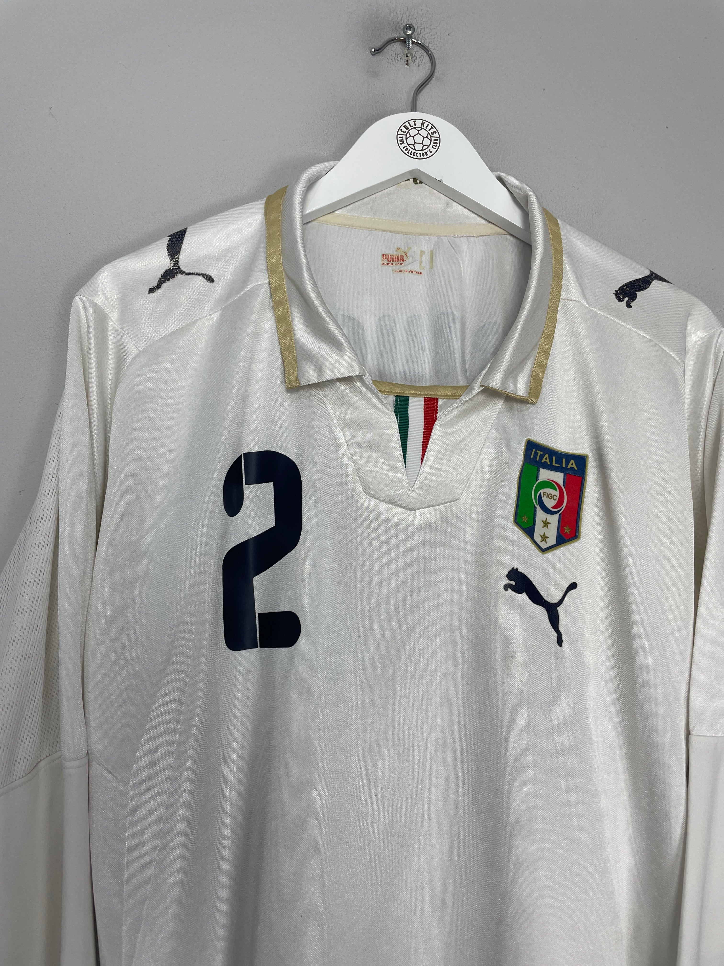 Shop 2007/09 ITALY PANUCCI #2 L/S AWAY SHIRT (M) PUMA, classic football shirts, vintage football shirts & retro soccer jerseys at Cult Kits