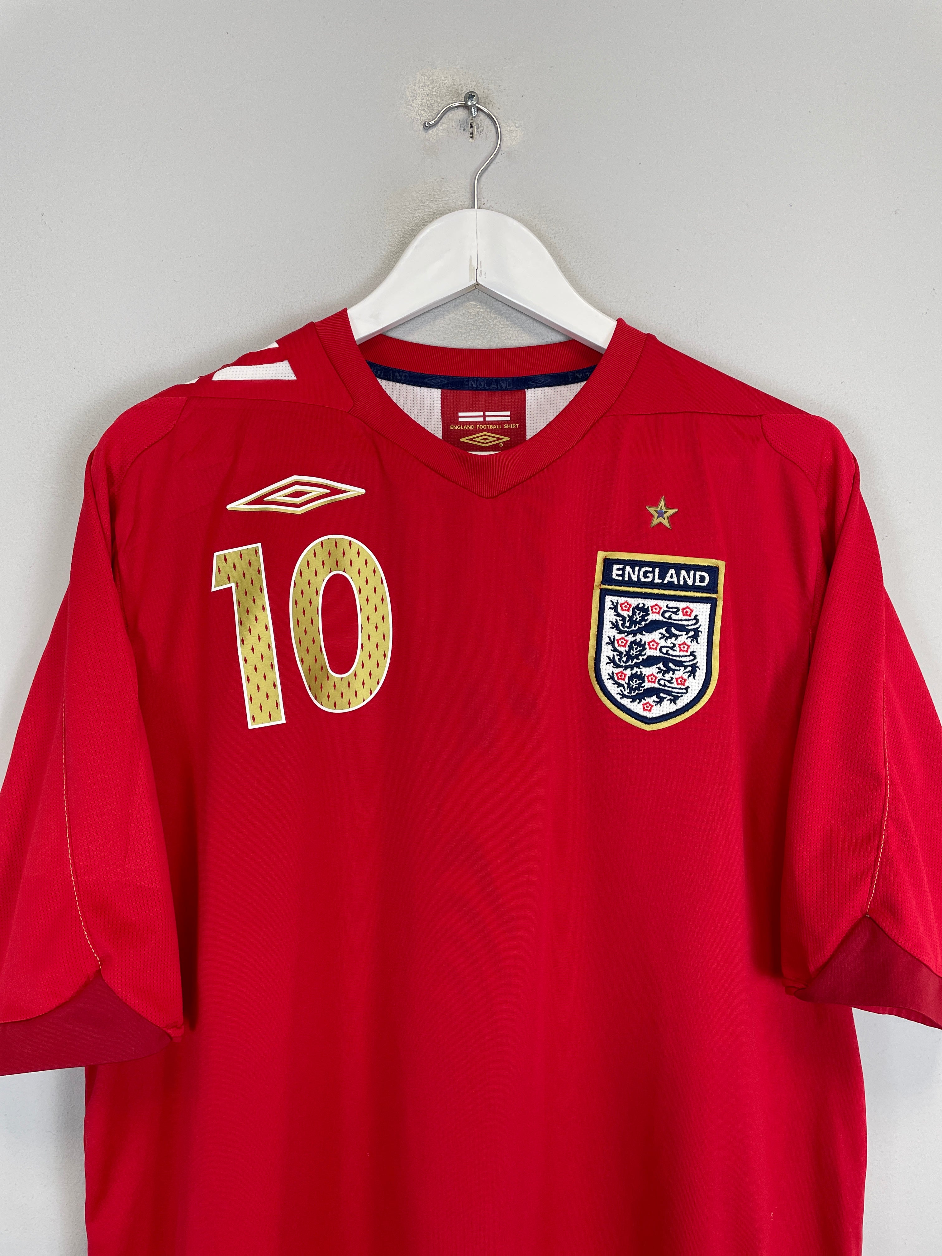 Shop 2006/08 ENGLAND OWEN #10 AWAY SHIRT (XL) UMBRO, classic football shirts, vintage football shirts & retro soccer jerseys at Cult Kits