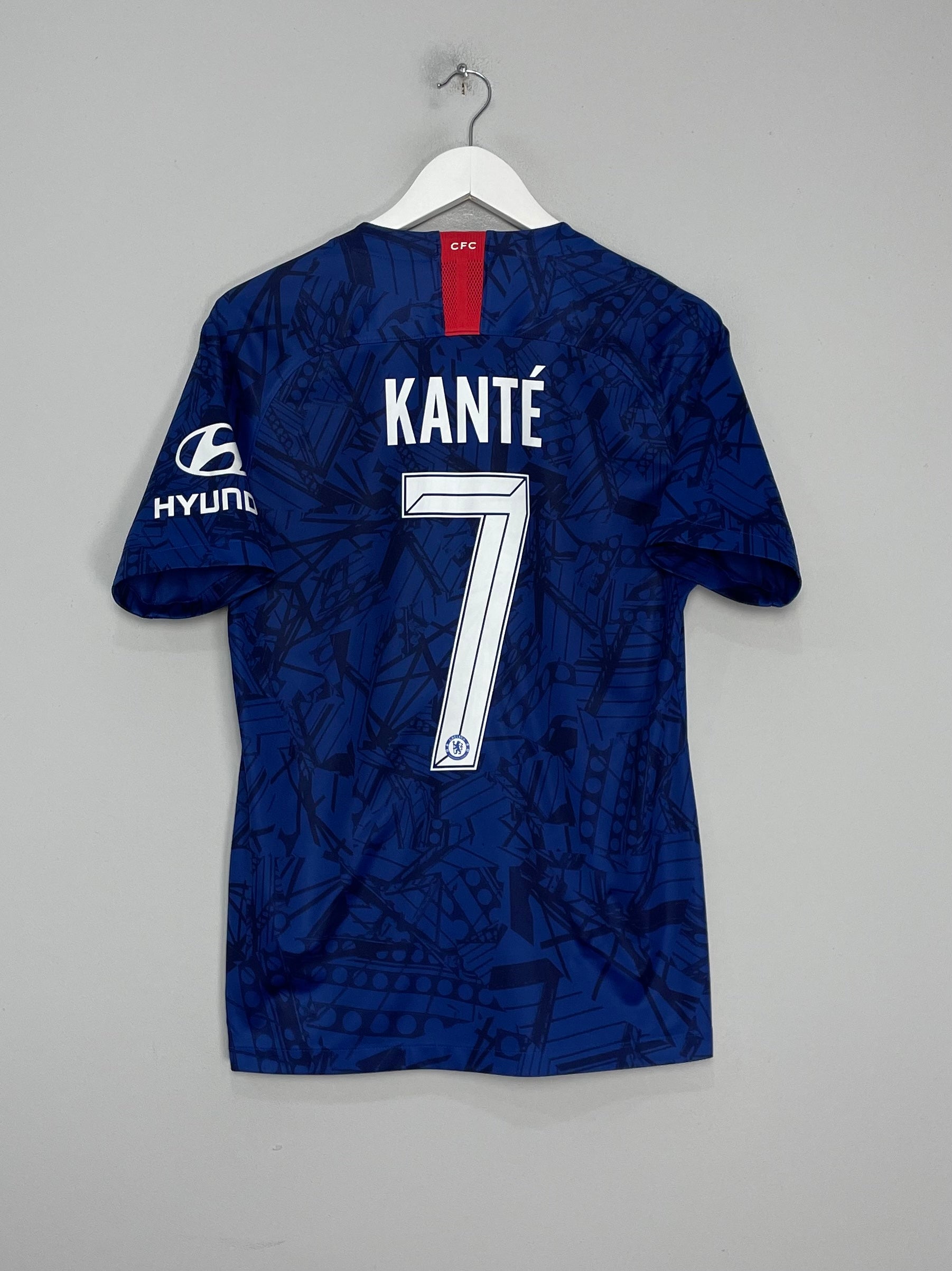 Shop 2019/20 CHELSEA KANTE #7 HOME SHIRT (M) NIKE, classic football shirts, vintage football shirts & retro soccer jerseys at Cult Kits