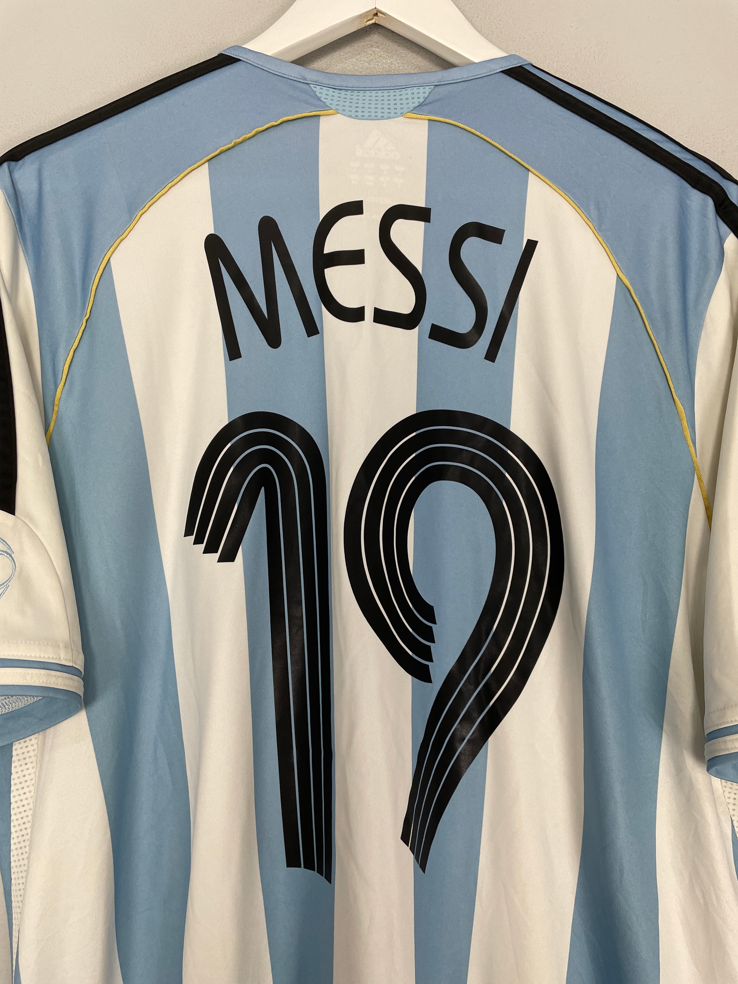 Shop 2006/07 ARGENTINA MESSI #19 HOME SHIRT (L) ADIDAS, classic football shirts, vintage football shirts & retro soccer jerseys at Cult Kits