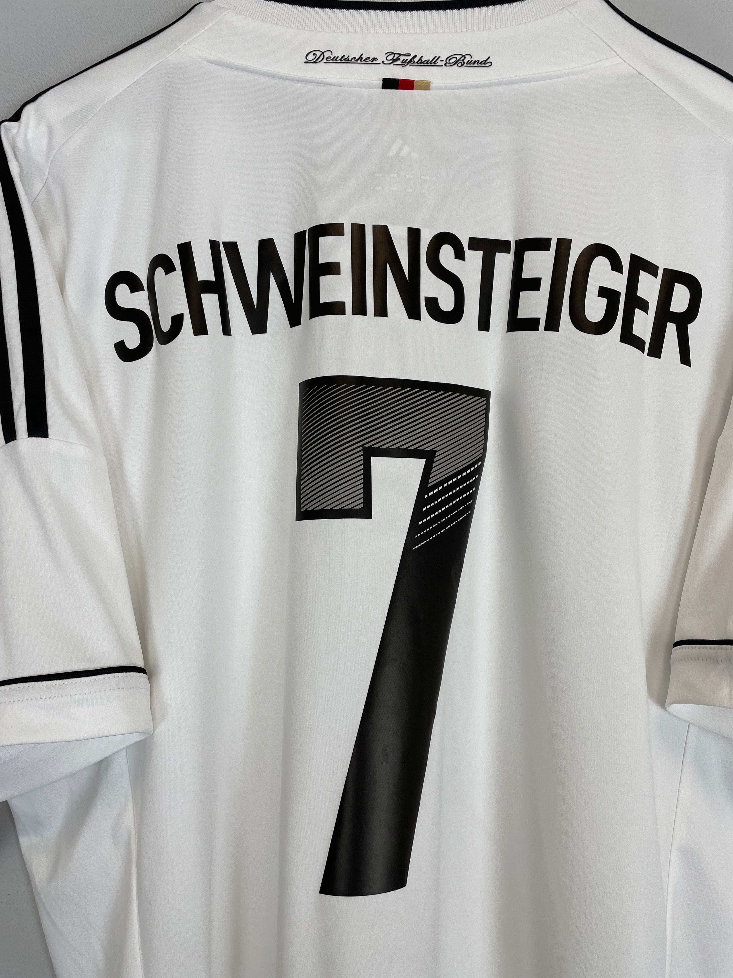Shop 2012/13 GERMANY SCHWEINSTEIGER #7 *BNWT* HOME SHIRT (XL) ADIDAS, classic football shirts, vintage football shirts & retro soccer jerseys at Cult Kits