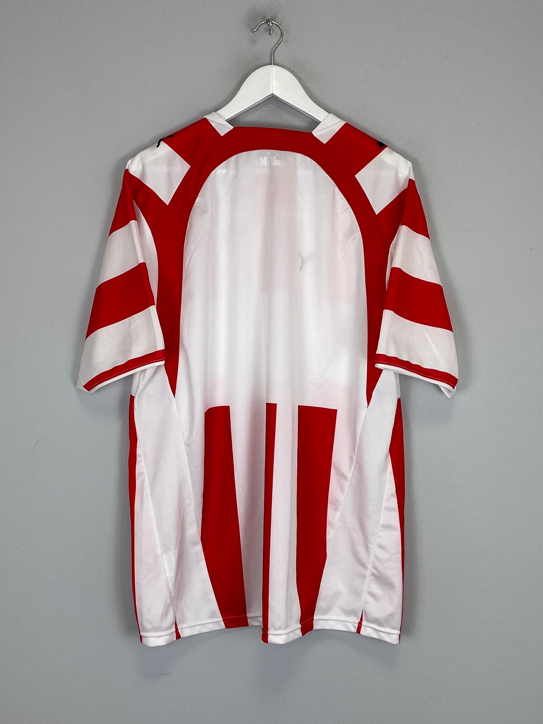 Shop 2006/07 OLYMPIAKOS HOME SHIRT (XL) PUMA, classic football shirts, vintage football shirts & retro soccer jerseys at Cult Kits