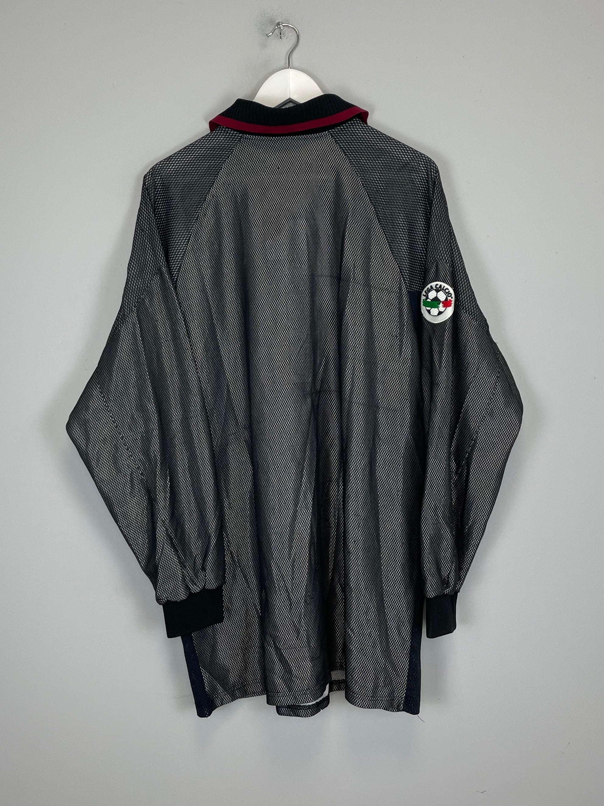 Shop 2001/02 REGGINA GK SHIRT (XL) ASICS, classic football shirts, vintage football shirts & retro soccer jerseys at Cult Kits