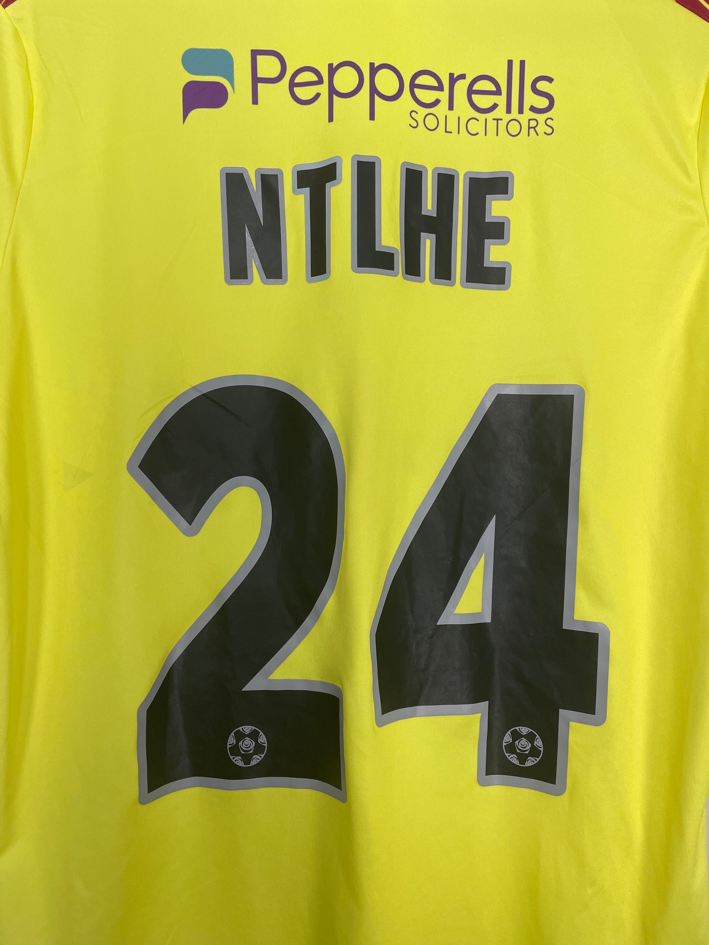 2022/23 SCUNTHORPE UNITED NTHLE #24 AWAY SHIRT (L) MACRON