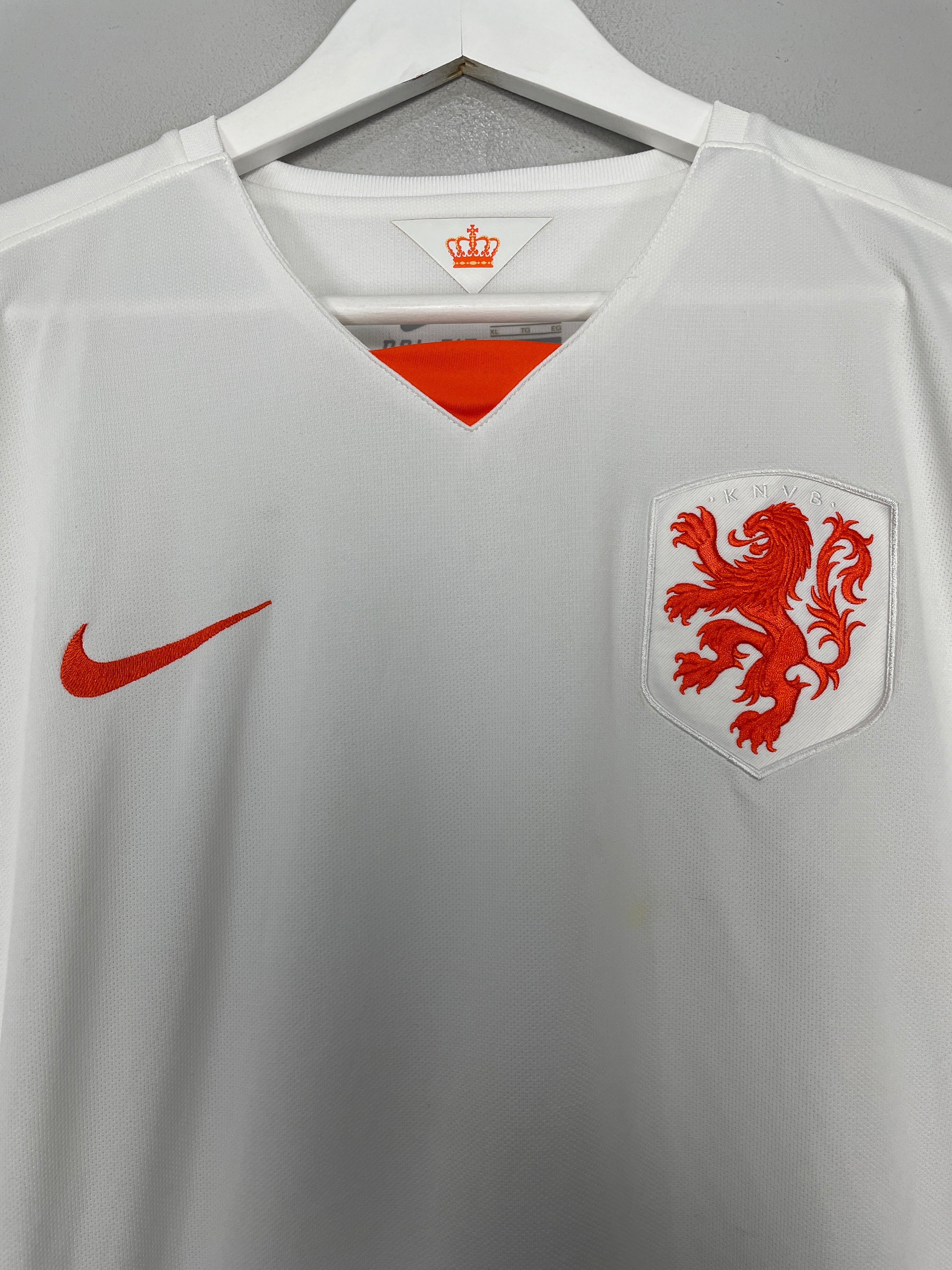 Shop 2015/16 NETHERLANDS AWAY SHIRT (XL) NIKE, classic football shirts, vintage football shirts & retro soccer jerseys at Cult Kits