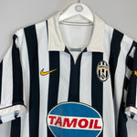 Shop 2006/07 JUVENTUS HOME SHIRT (L) NIKE, classic football shirts, vintage football shirts & retro soccer jerseys at Cult Kits