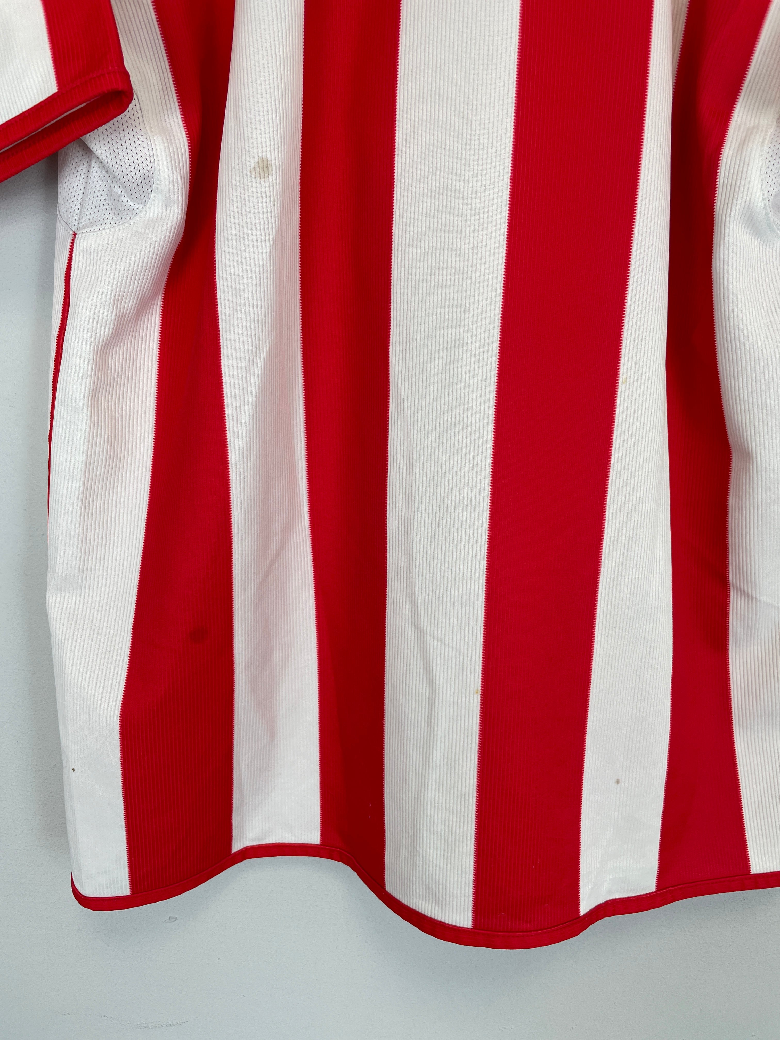 Shop 2004/05 SUNDERLAND HOME SHIRT (M) DIADORA, classic football shirts, vintage football shirts & retro soccer jerseys at Cult Kits