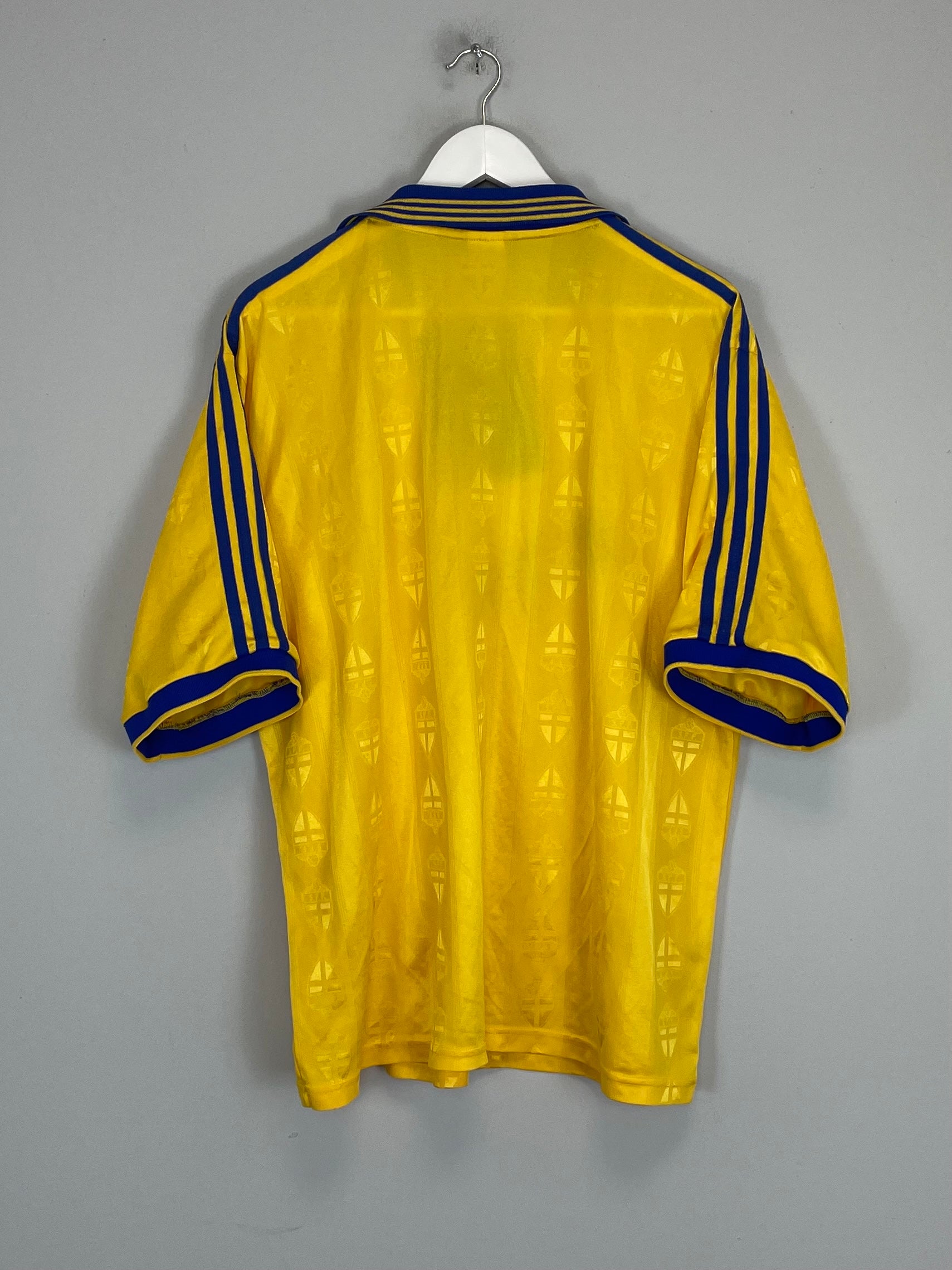 Shop 1998/99 SWEDEN HOME SHIRT (XL) ADIDAS, classic football shirts, vintage football shirts & retro soccer jerseys at Cult Kits