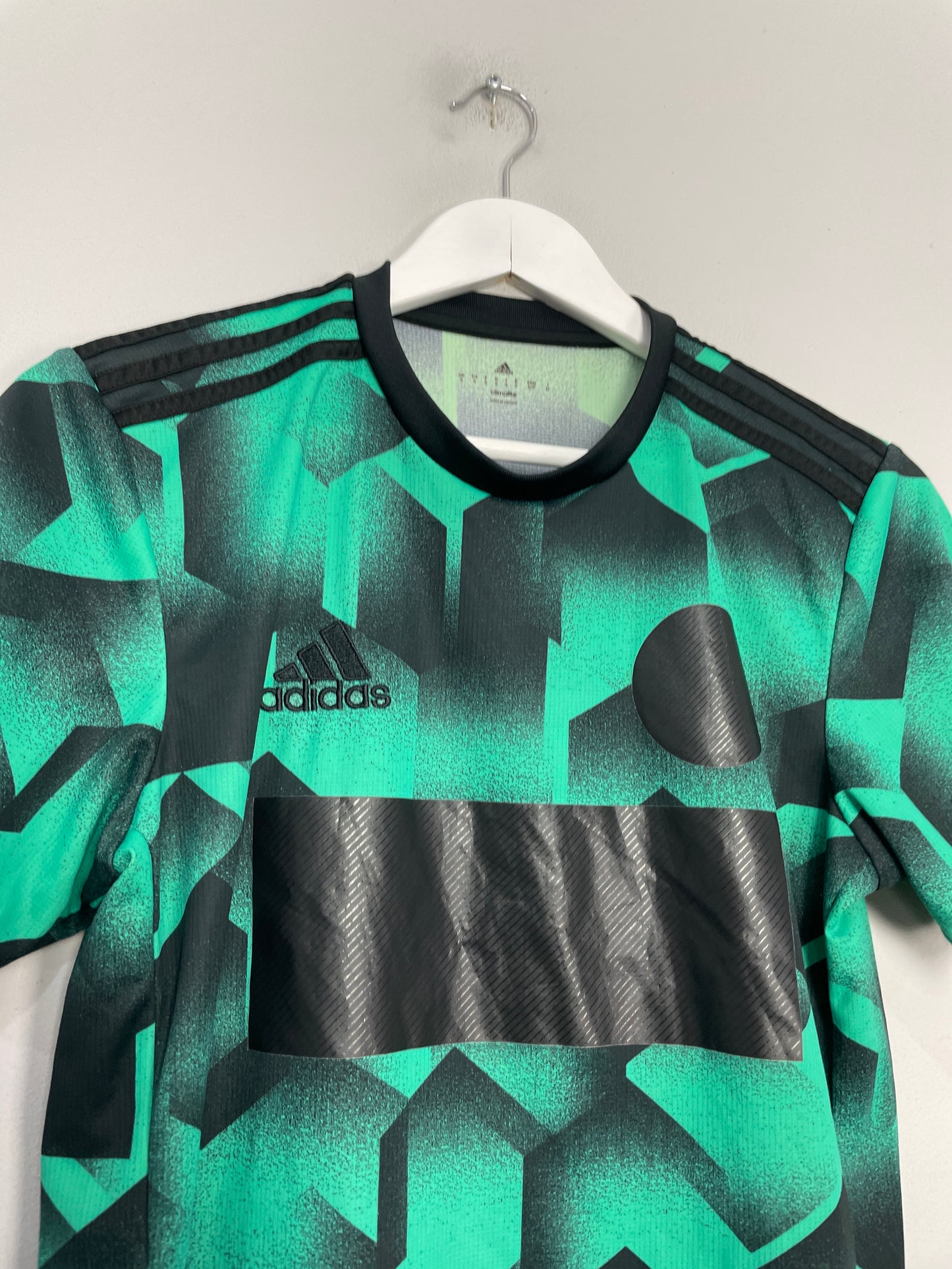2016/17 ADIDAS TANGO TRAINING SHIRT (S) ADIDAS