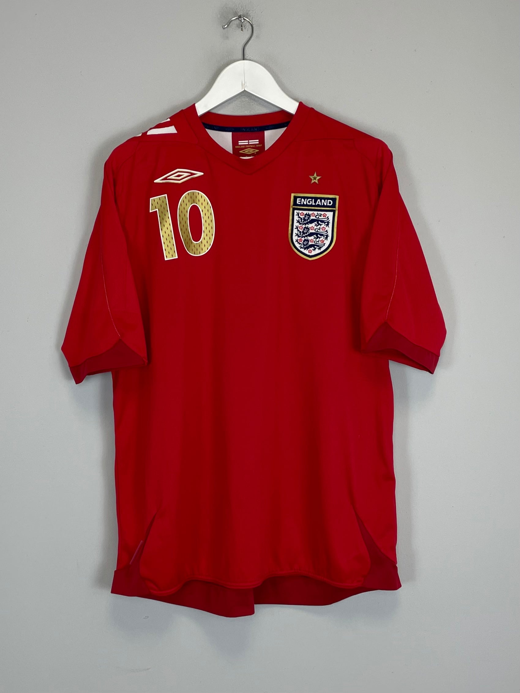 Shop 2006/08 ENGLAND OWEN #10 AWAY SHIRT (XL) UMBRO, classic football shirts, vintage football shirts & retro soccer jerseys at Cult Kits