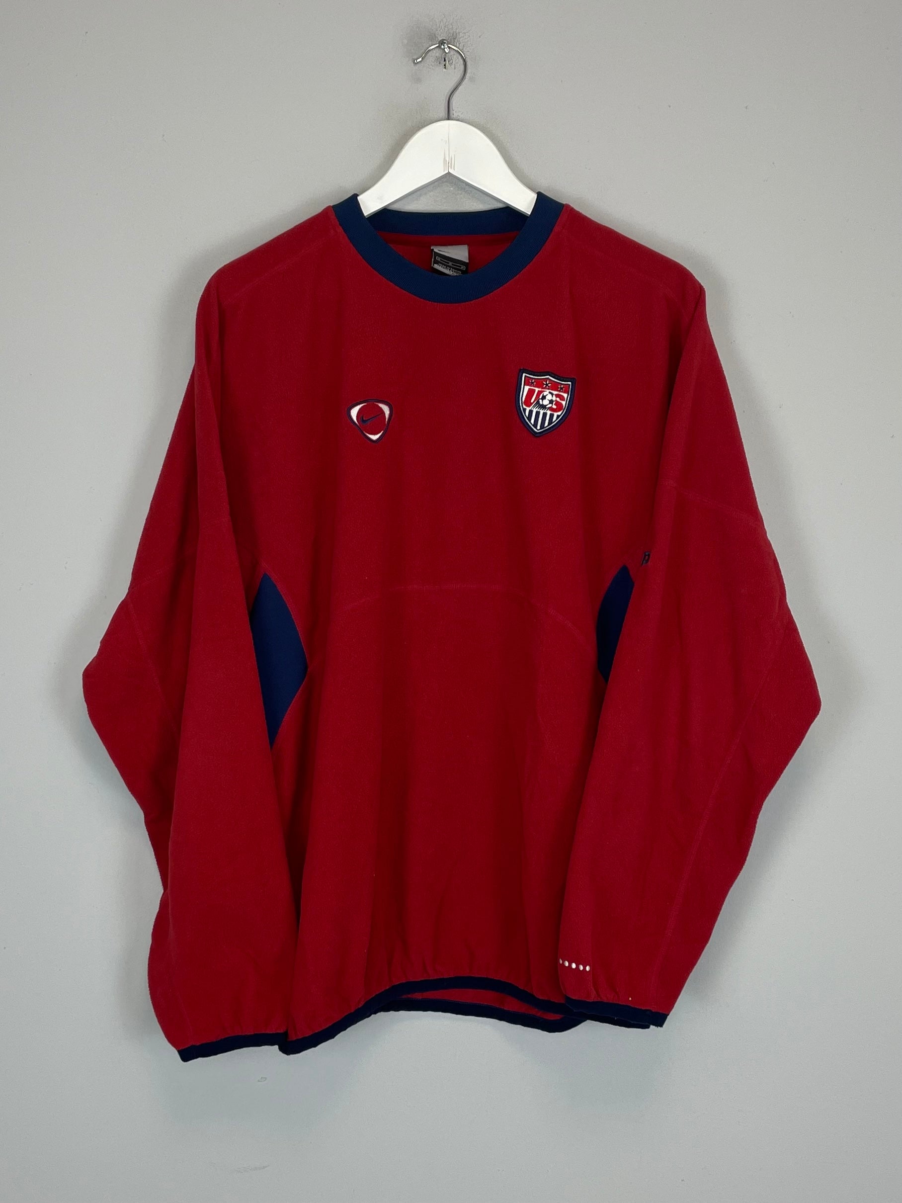 Shop 1998/00 USA FLEECE JUMPER (M) NIKE, classic football shirts, vintage football shirts & retro soccer jerseys at Cult Kits