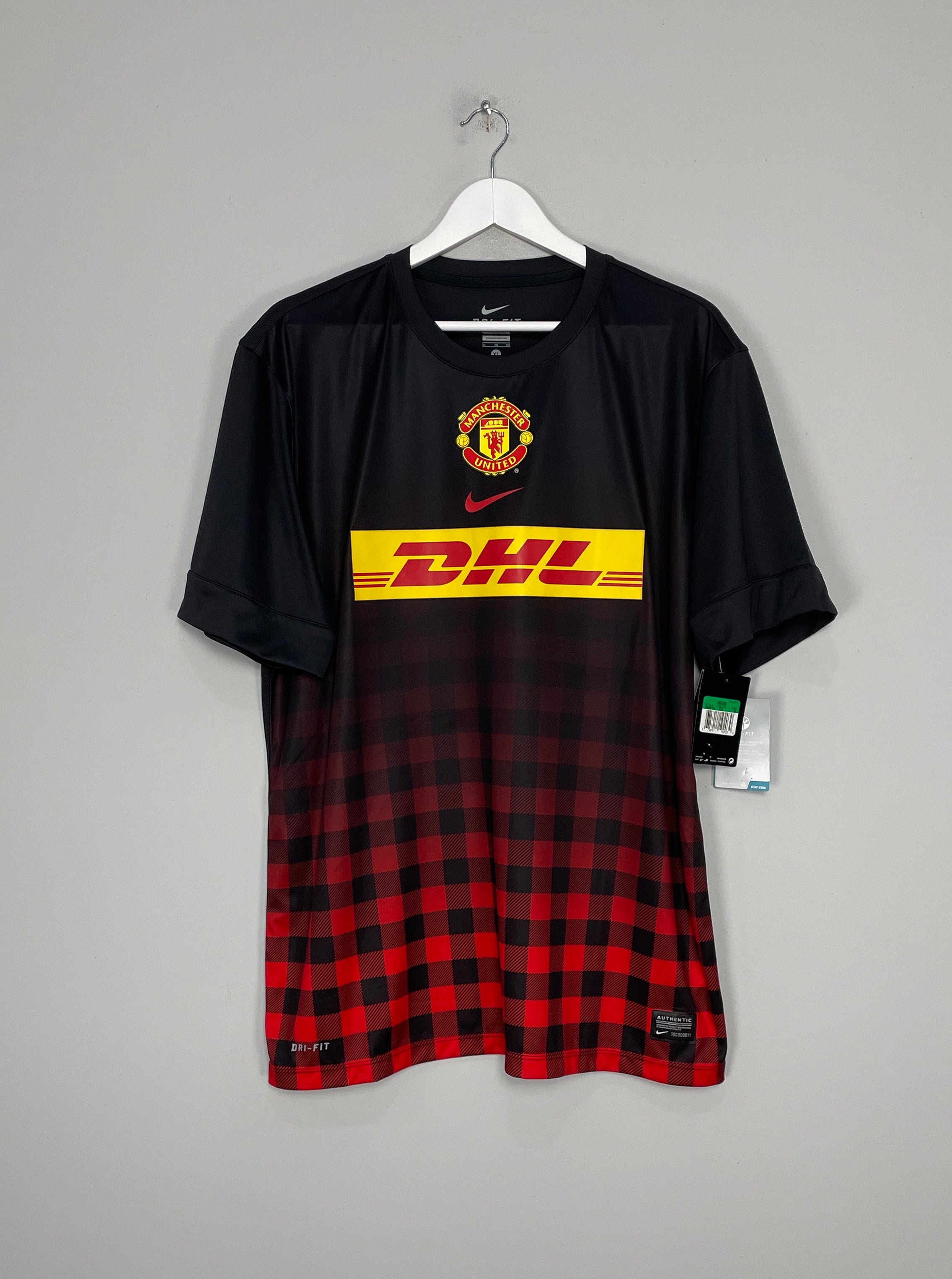 Dhl manchester united sales jersey