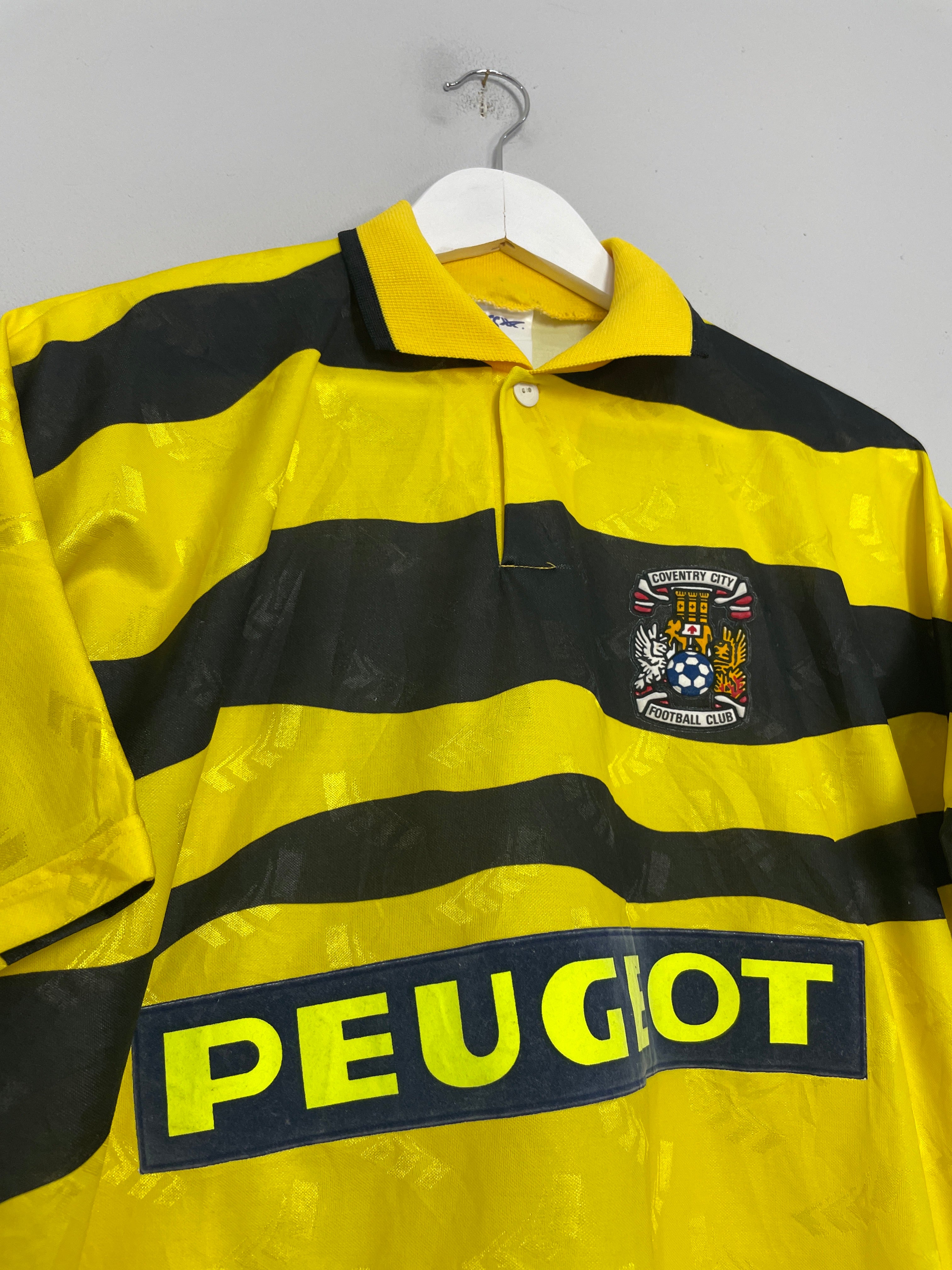 Shop 1991/92 COVENTRY AWAY SHIRT (M) ASICS, classic football shirts, vintage football shirts & retro soccer jerseys at Cult Kits