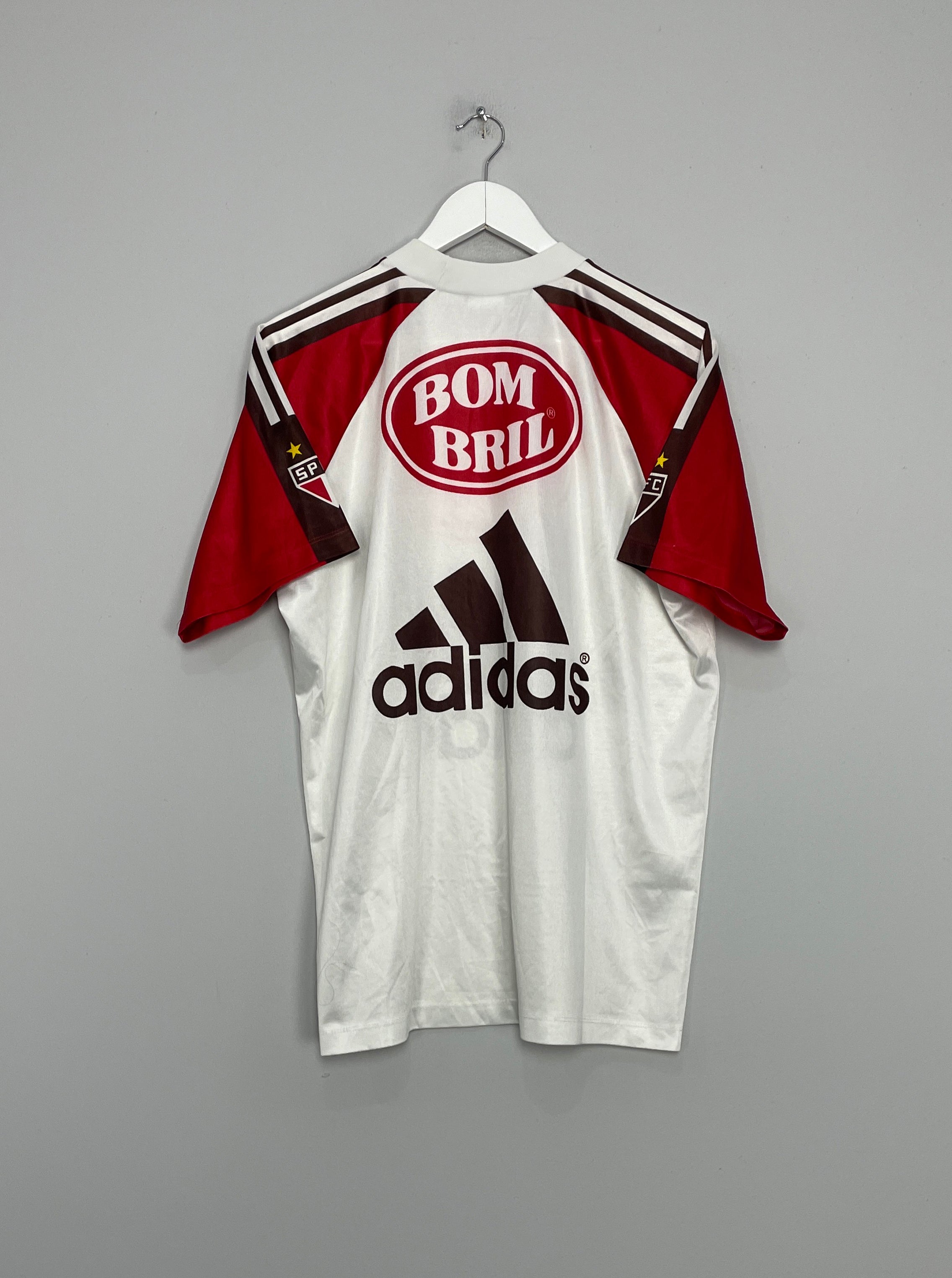 Shop 1998/99 SAO PAULO TRAINING SHIRT (M) ADIDAS, classic football shirts, vintage football shirts & retro soccer jerseys at Cult Kits