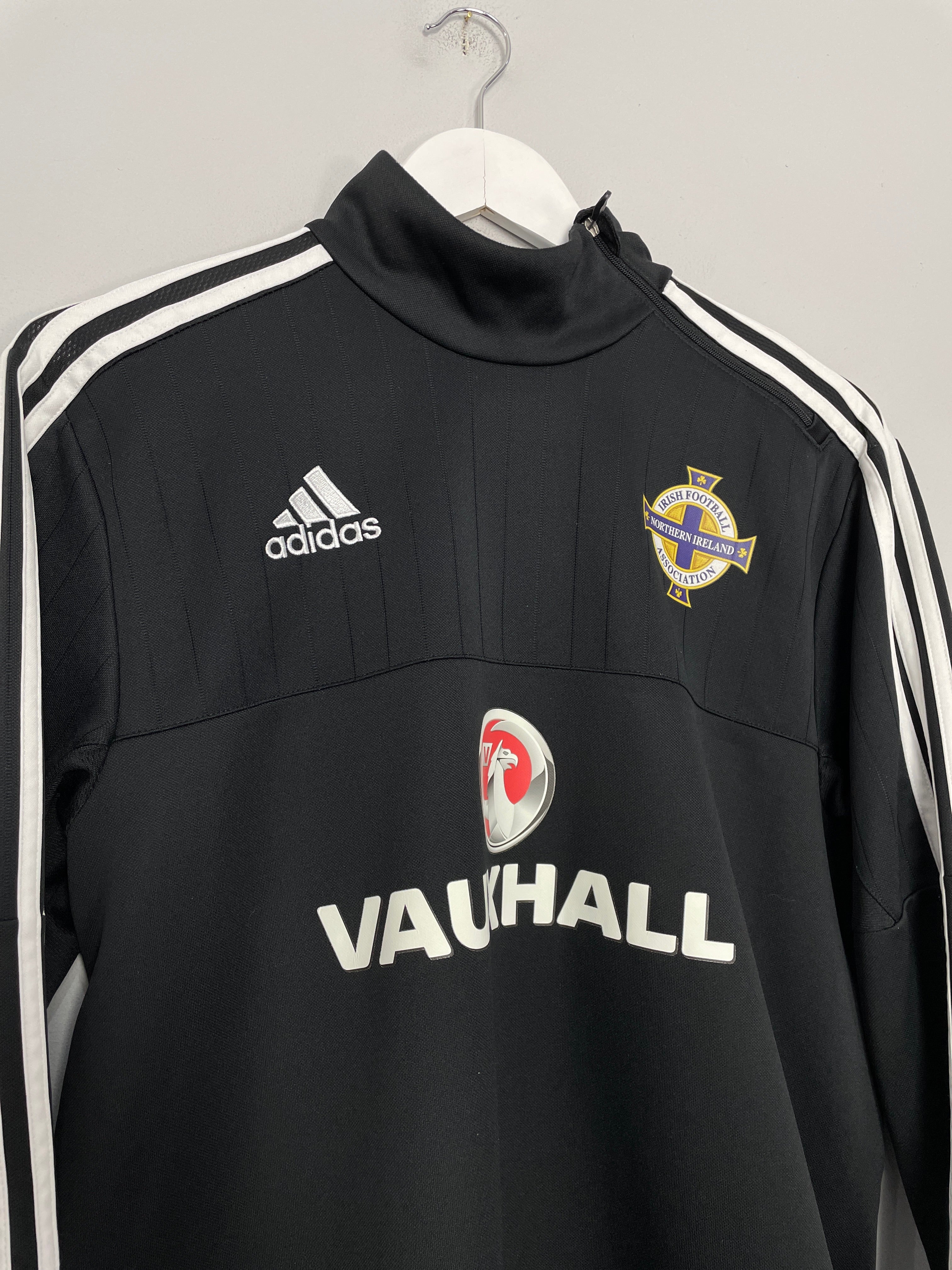 Shop 2015/16 NORTHERN IRELAND 1/2 ZIP TRAINING TOP (M) ADIDAS, classic football shirts, vintage football shirts & retro soccer jerseys at Cult Kits