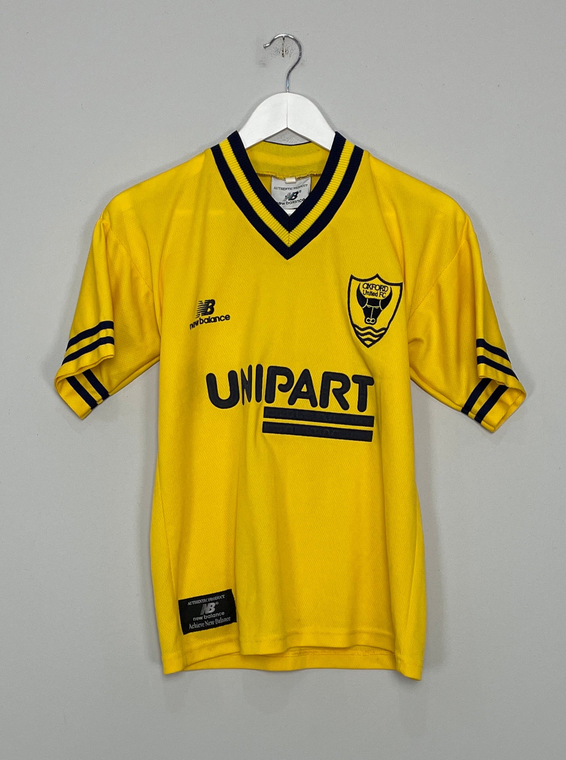 Shop 1998/00 OXFORD UNITED HOME SHIRT (XS) NEW BALANCE, classic football shirts, vintage football shirts & retro soccer jerseys at Cult Kits
