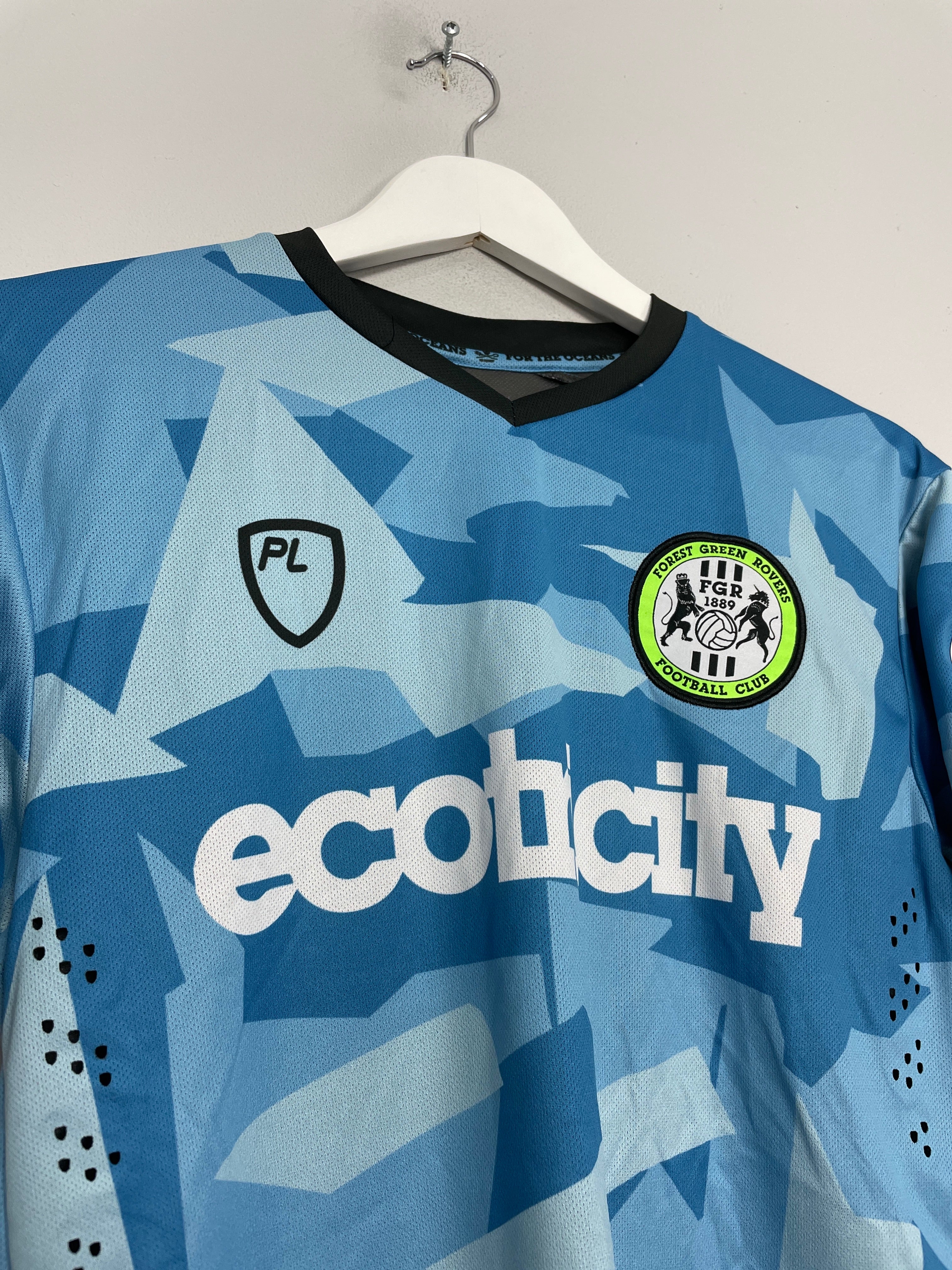 Shop 2019/21 FOREST GREEN ROVERS MILLS #23 *MATCH ISSUE* THIRD SHIRT (S) PL, classic football shirts, vintage football shirts & retro soccer jerseys at Cult Kits