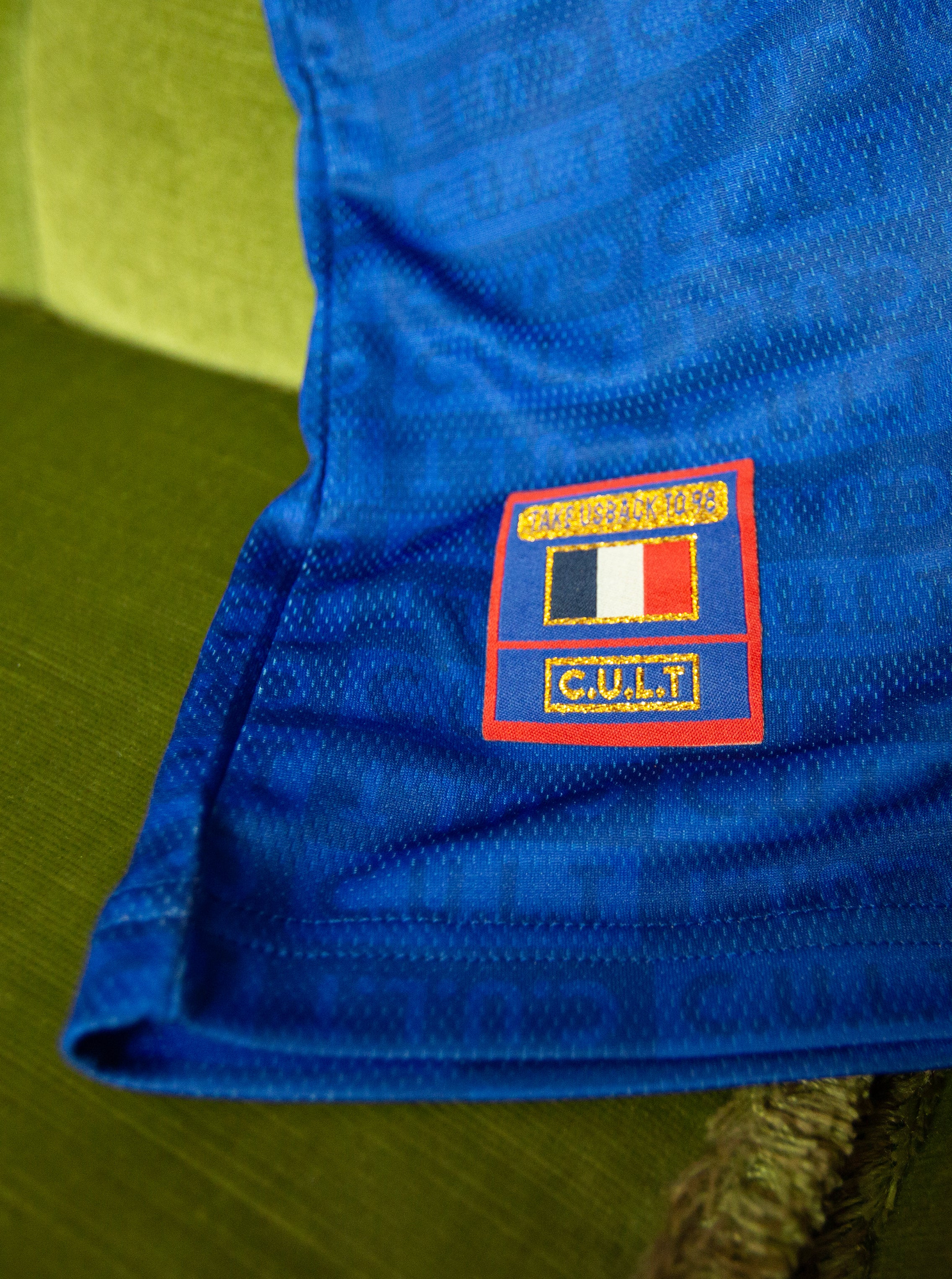 Shop 1998 LES BLEUS HOME SHIRT 'FRANCE' (MULTIPLE SIZES) DREAMERS, classic football shirts, vintage football shirts & retro soccer jerseys at Cult Kits