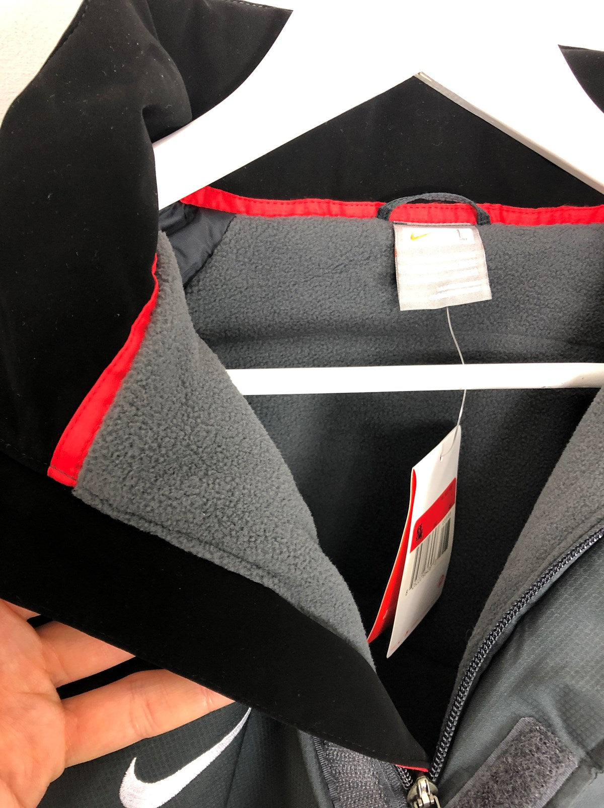 Shop 2006/07 Spartak Moscow *BNWT* Fleece Lined Bench Coat (L) Nike, classic football shirts, vintage football shirts & retro soccer jerseys at Cult Kits