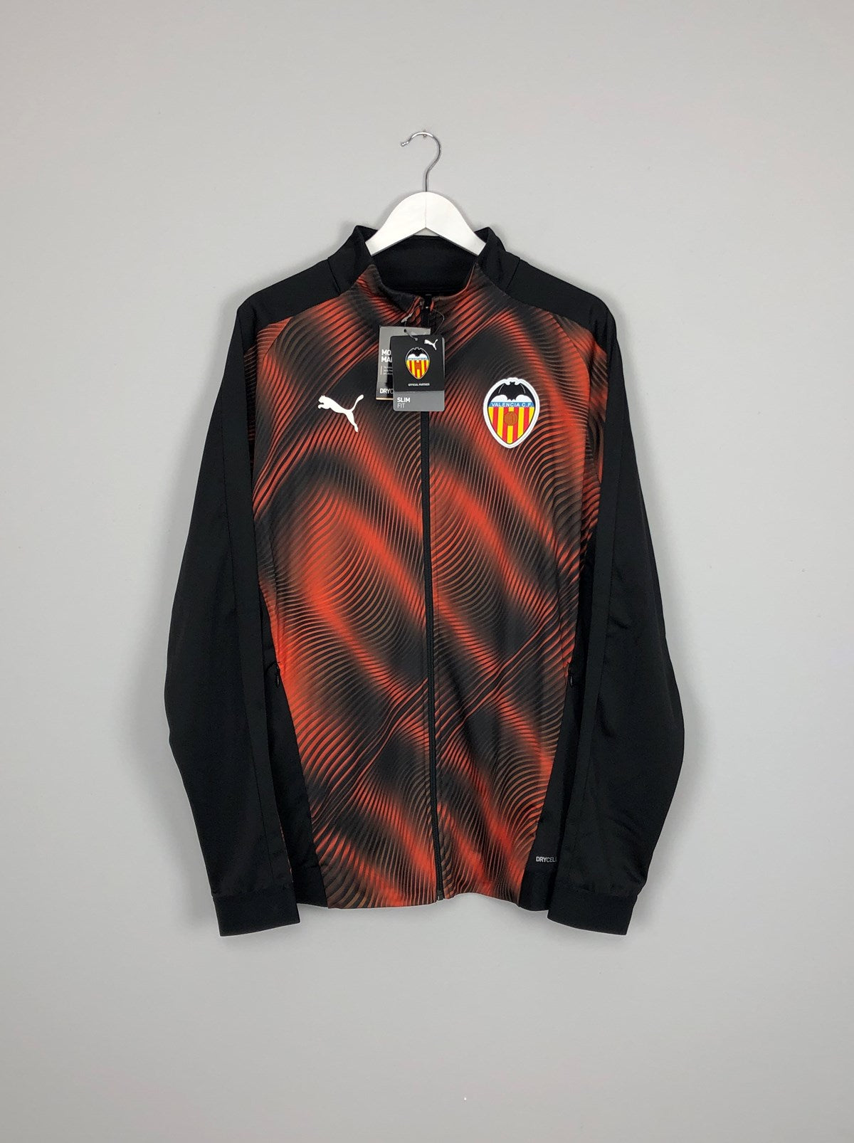 Shop 2019/20 Valencia *BNWT* Stadium Jacket (Multiple Sizes) Puma, classic football shirts, vintage football shirts & retro soccer jerseys at Cult Kits
