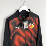 Shop 2019/20 Valencia *BNWT* Stadium Jacket (Multiple Sizes) Puma, classic football shirts, vintage football shirts & retro soccer jerseys at Cult Kits