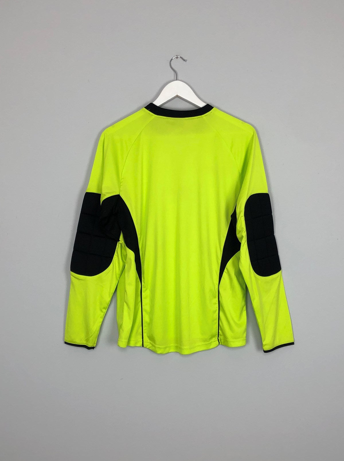 Shop 2014 TANJONG PAGAR *BNWT* GK SHIRT (M) MITRE, classic football shirts, vintage football shirts & retro soccer jerseys at Cult Kits