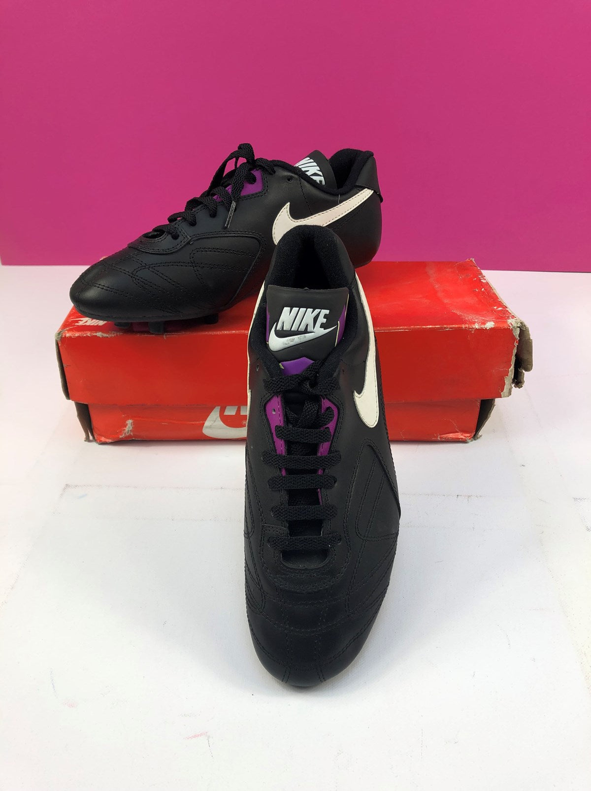 Shop 1990s Nike Treviso *Brand New* Football Boots, classic football shirts, vintage football shirts & retro soccer jerseys at Cult Kits