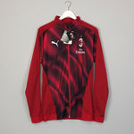 Shop 2019/20 AC Milan *BNWT* Red Stadium Jacket (Multiple Sizes) Puma, classic football shirts, vintage football shirts & retro soccer jerseys at Cult Kits