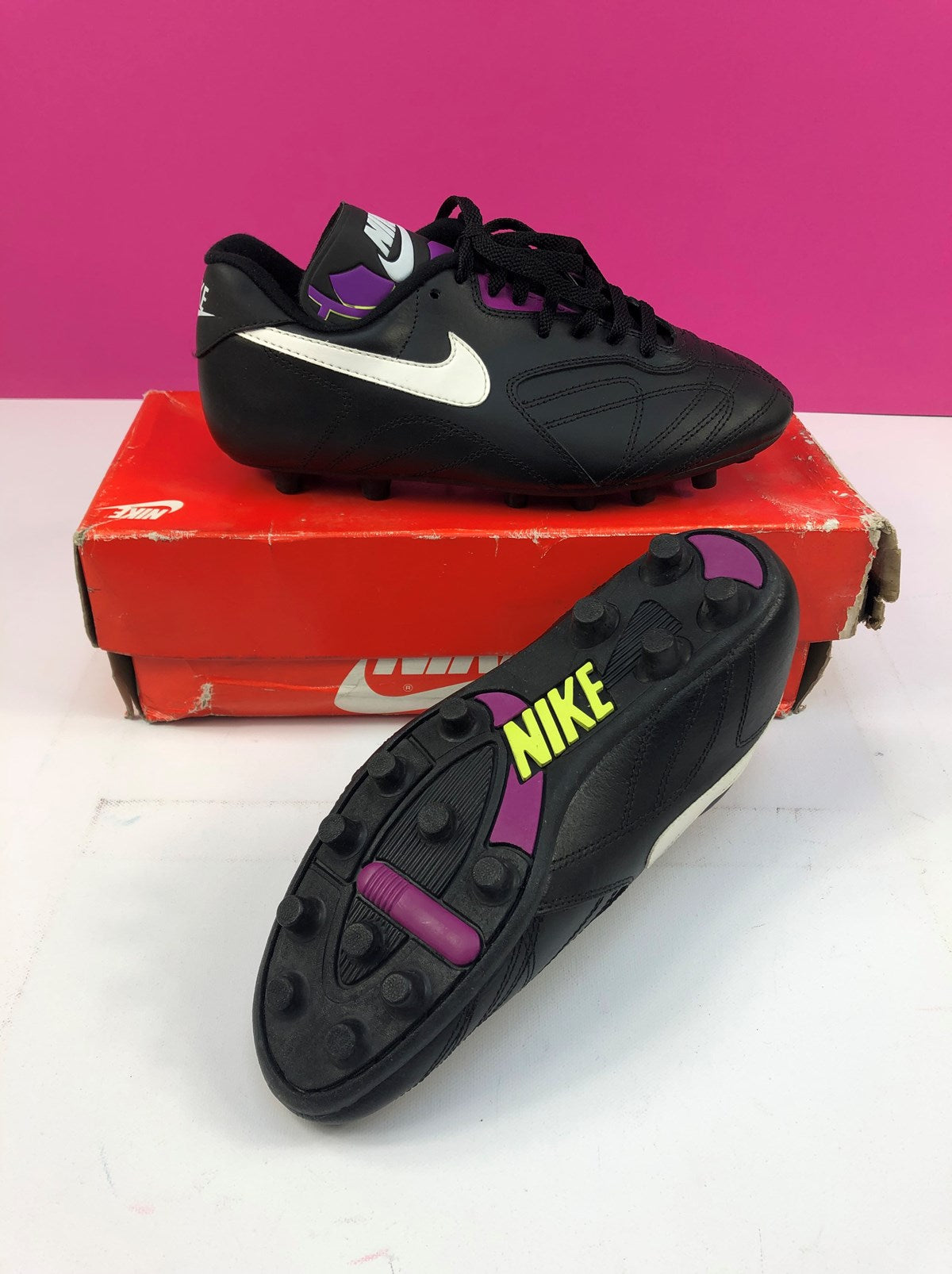 Shop 1990s Nike Treviso *Brand New* Football Boots, classic football shirts, vintage football shirts & retro soccer jerseys at Cult Kits