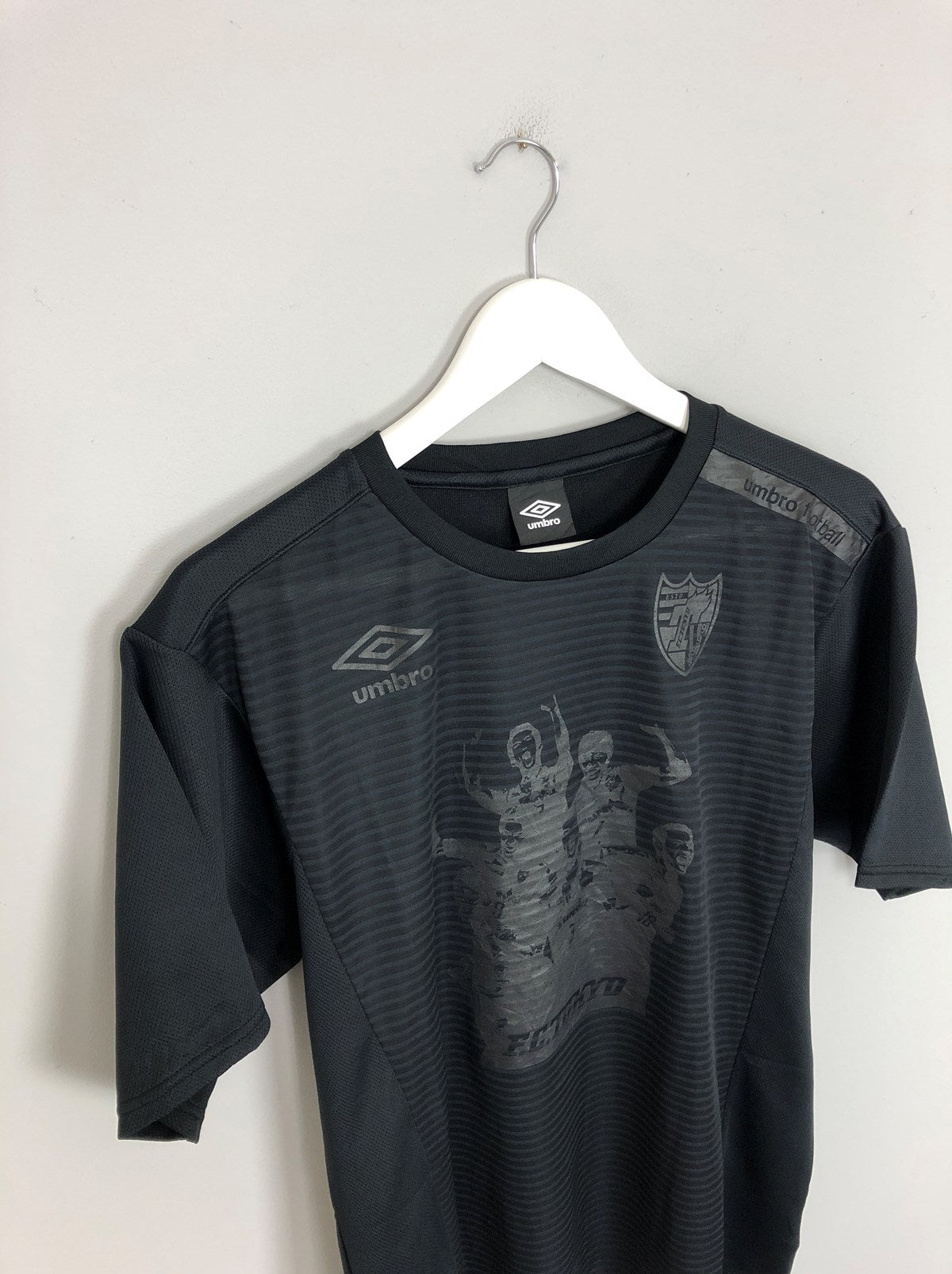 Shop 2018 FC TOKYO UMBRO BLACKOUT SHIRT (M), classic football shirts, vintage football shirts & retro soccer jerseys at Cult Kits