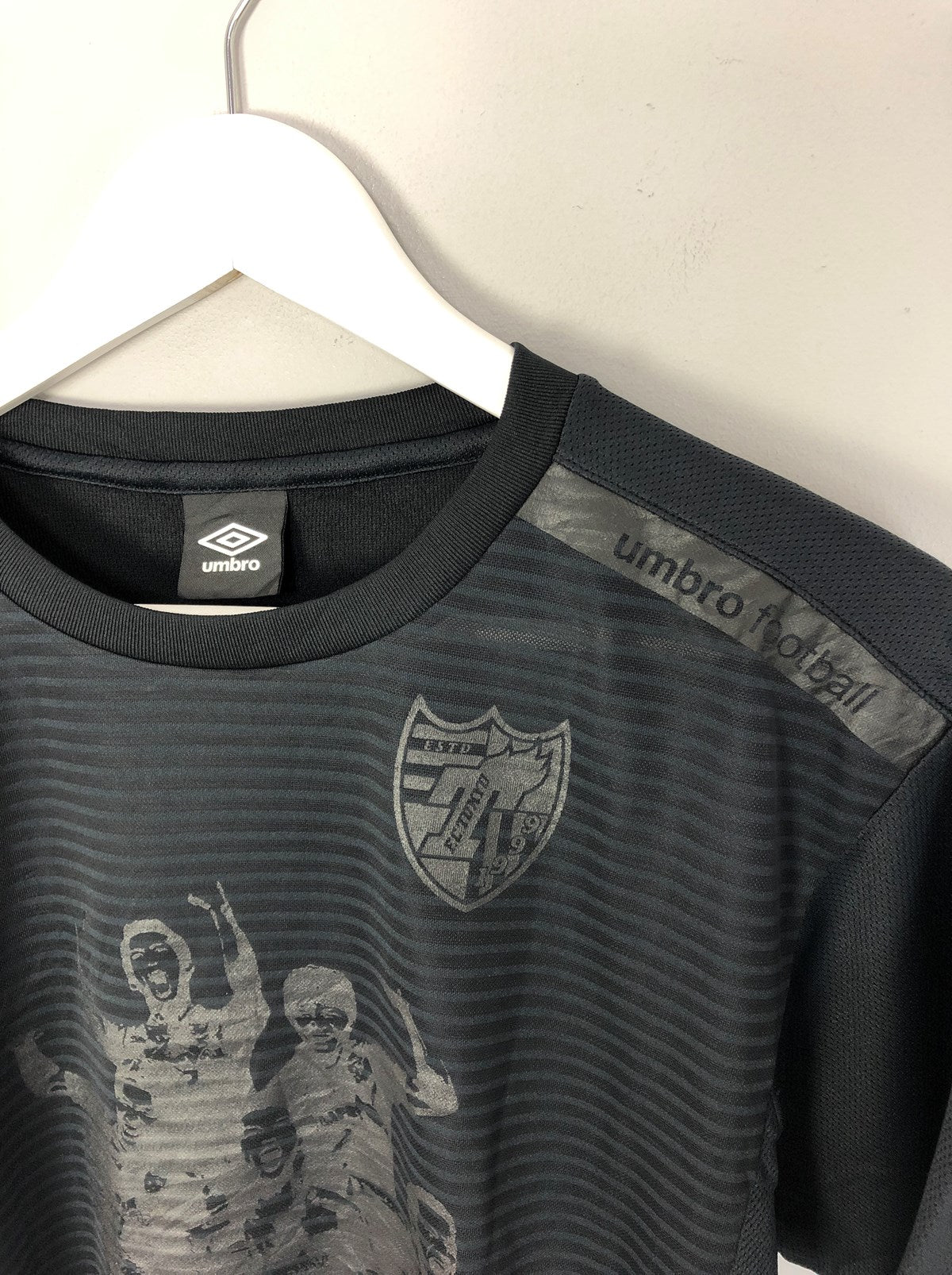 Shop 2018 FC TOKYO UMBRO BLACKOUT SHIRT (M), classic football shirts, vintage football shirts & retro soccer jerseys at Cult Kits