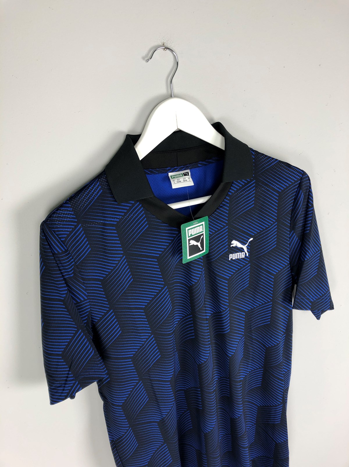 Shop 2004/05 Puma *BNWT* Template Shirt (Multiple Sizes), classic football shirts, vintage football shirts & retro soccer jerseys at Cult Kits