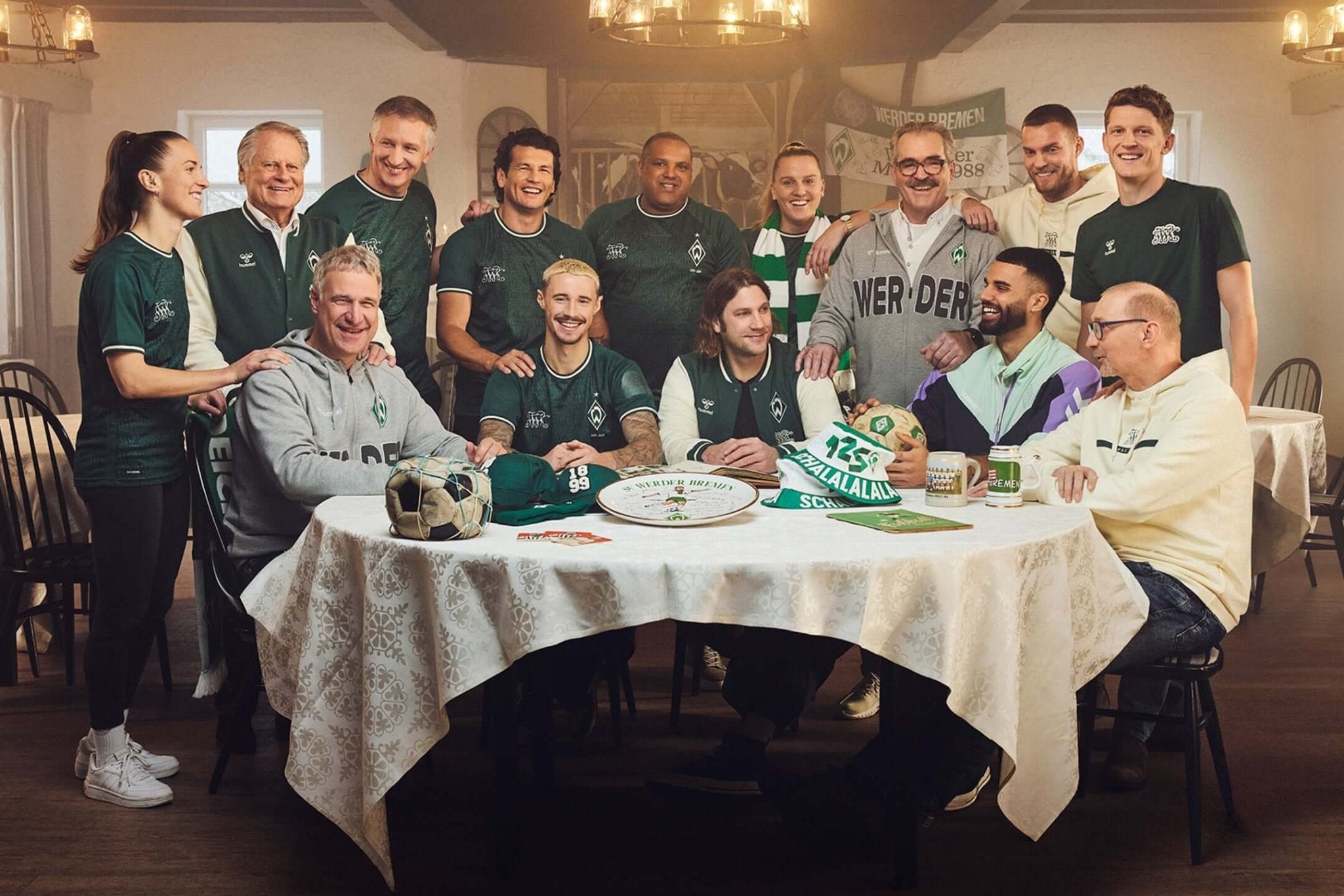 125 YEARS OF WERDER BREMEN - UNITED THROUGH HISTORY - Cult Kits