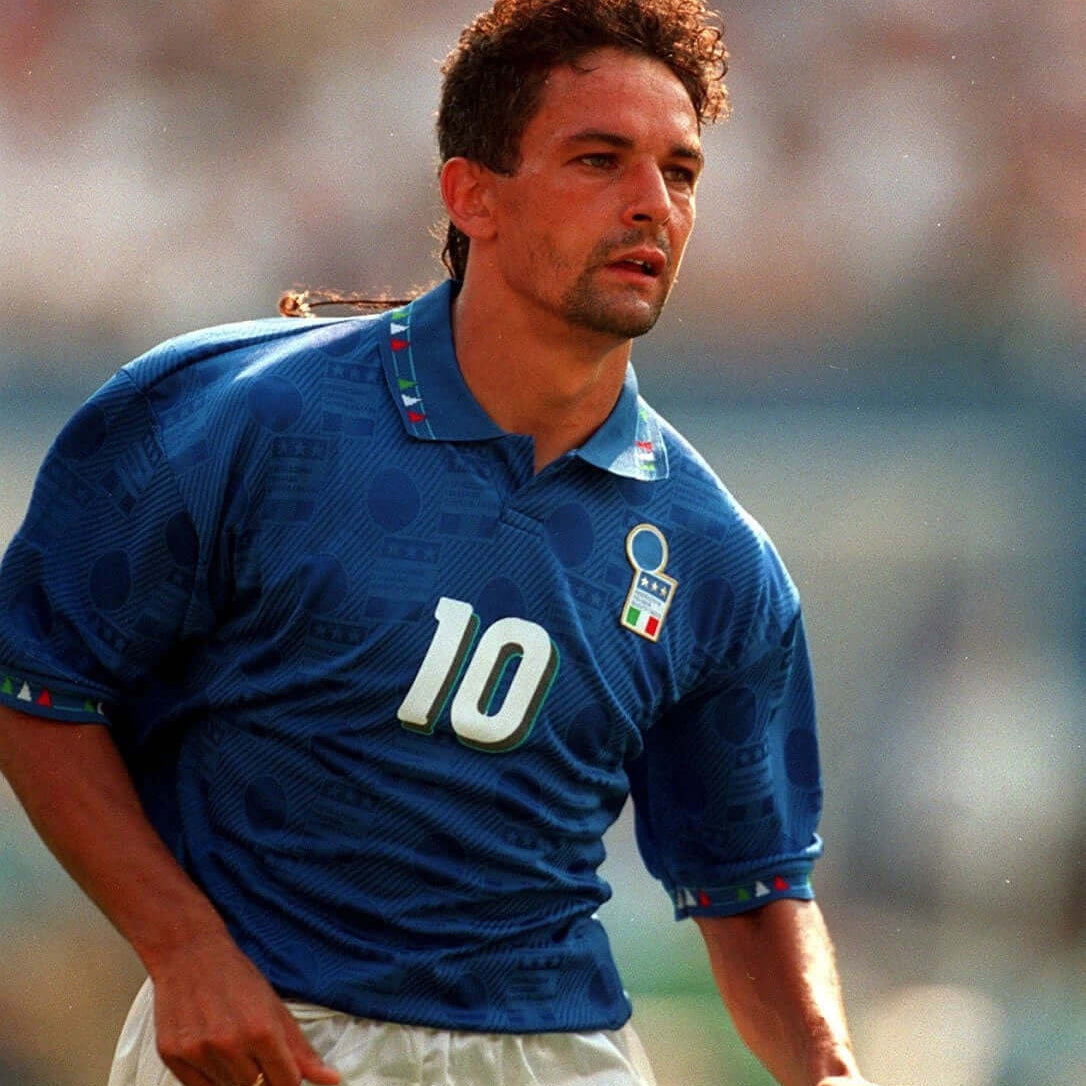 1994 Roberto Baggio Italy shirt at Cult Kits