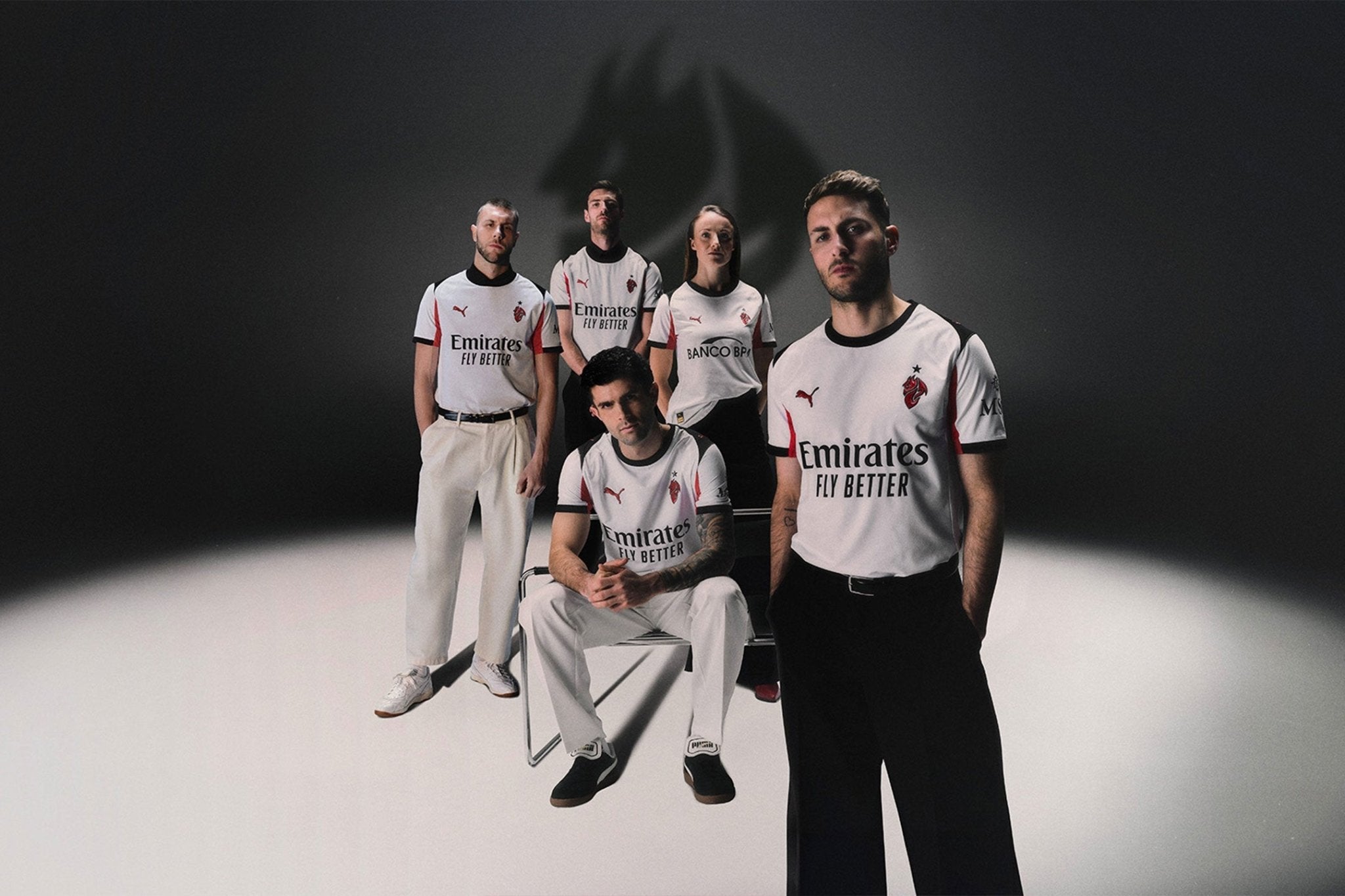 AC Milan 2025/26 Away - a retro crest done right - Cult Kits