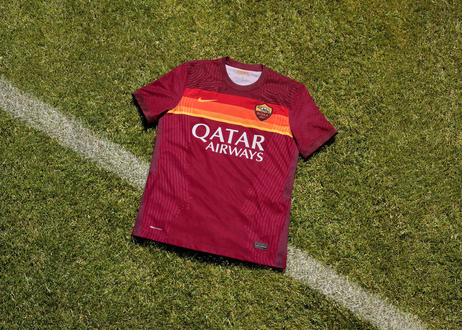 AS ROMA REVISIT ICONIC COLOURS - Cult Kits