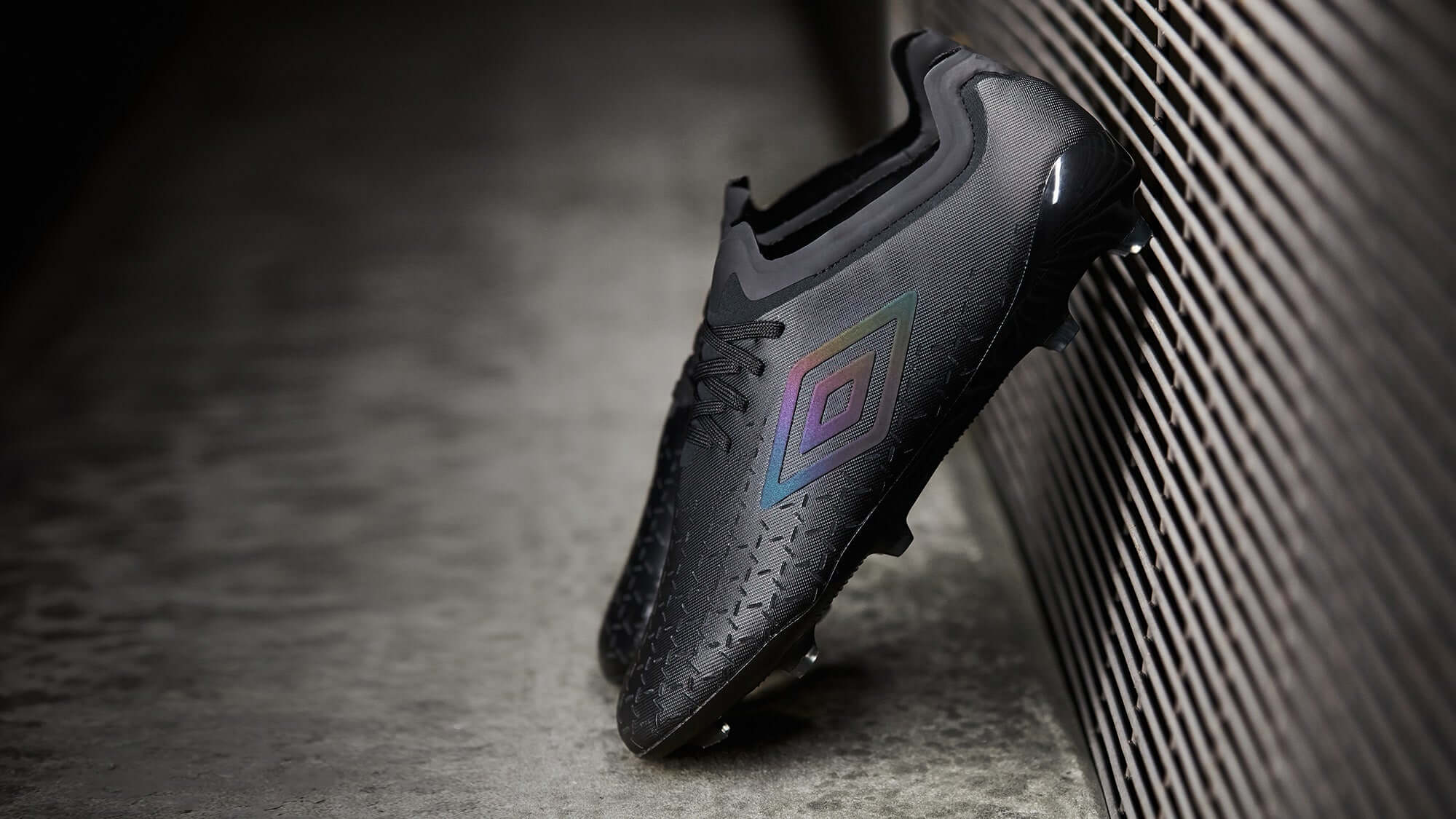 FASTEST WINS. UMBRO LAUNCH VELOCITA 5 BOOT - Cult Kits