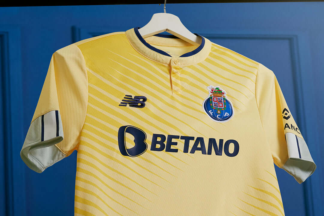 FC Porto 22/23 Away Kit - Cult Kits