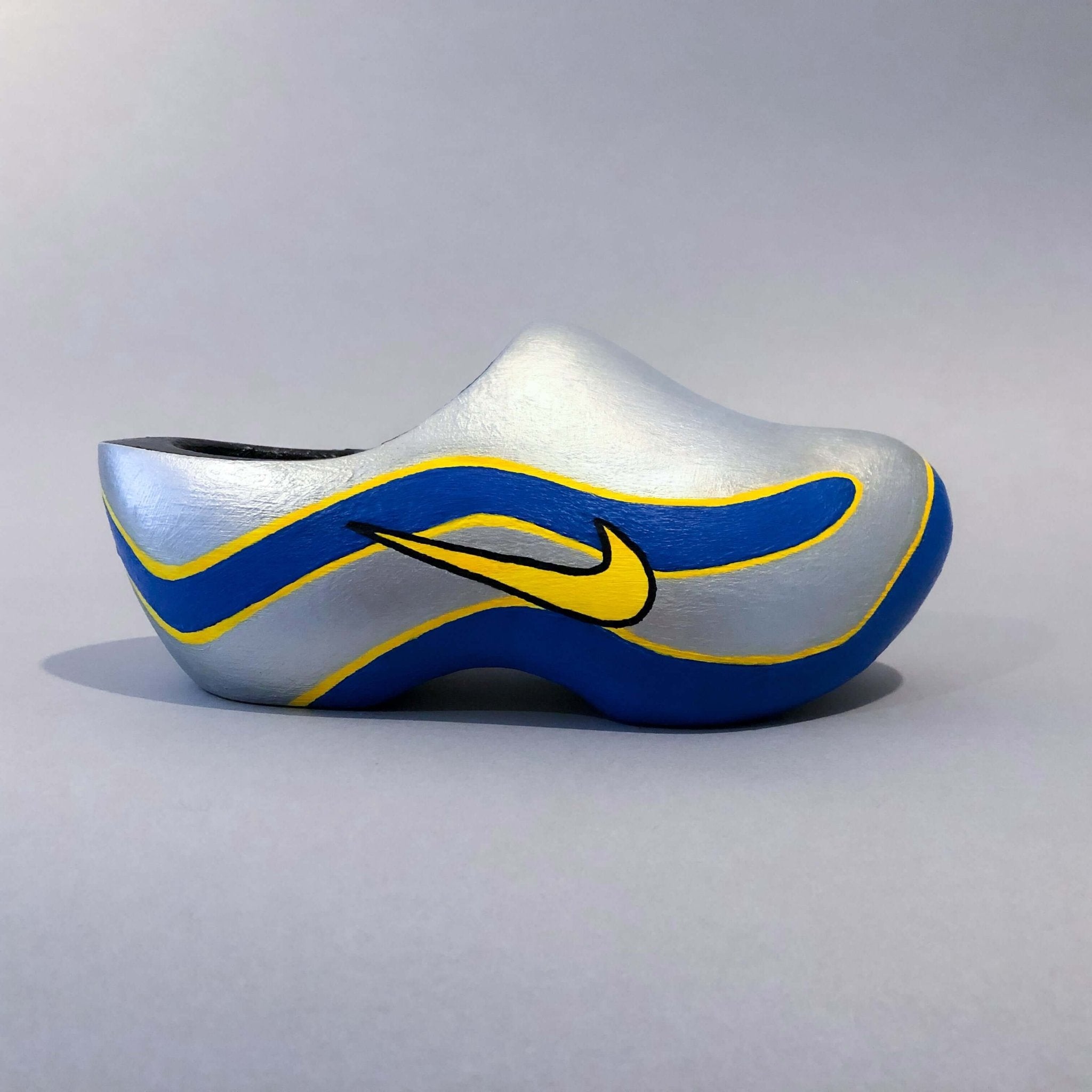 INTERVIEW: JAMES REYNOLDS - Cult Kits