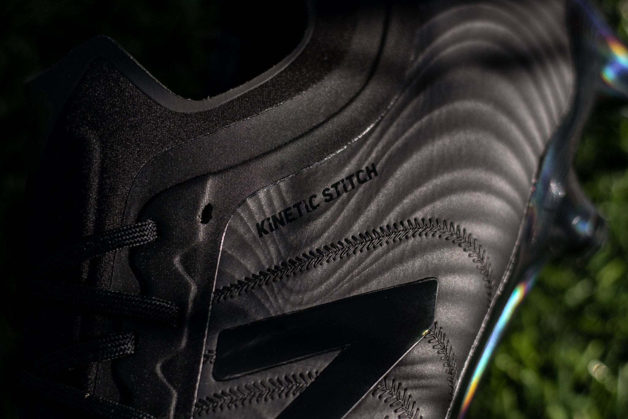 NEW BALANCE RELEASE THE INFINITE DARK PACK - Cult Kits